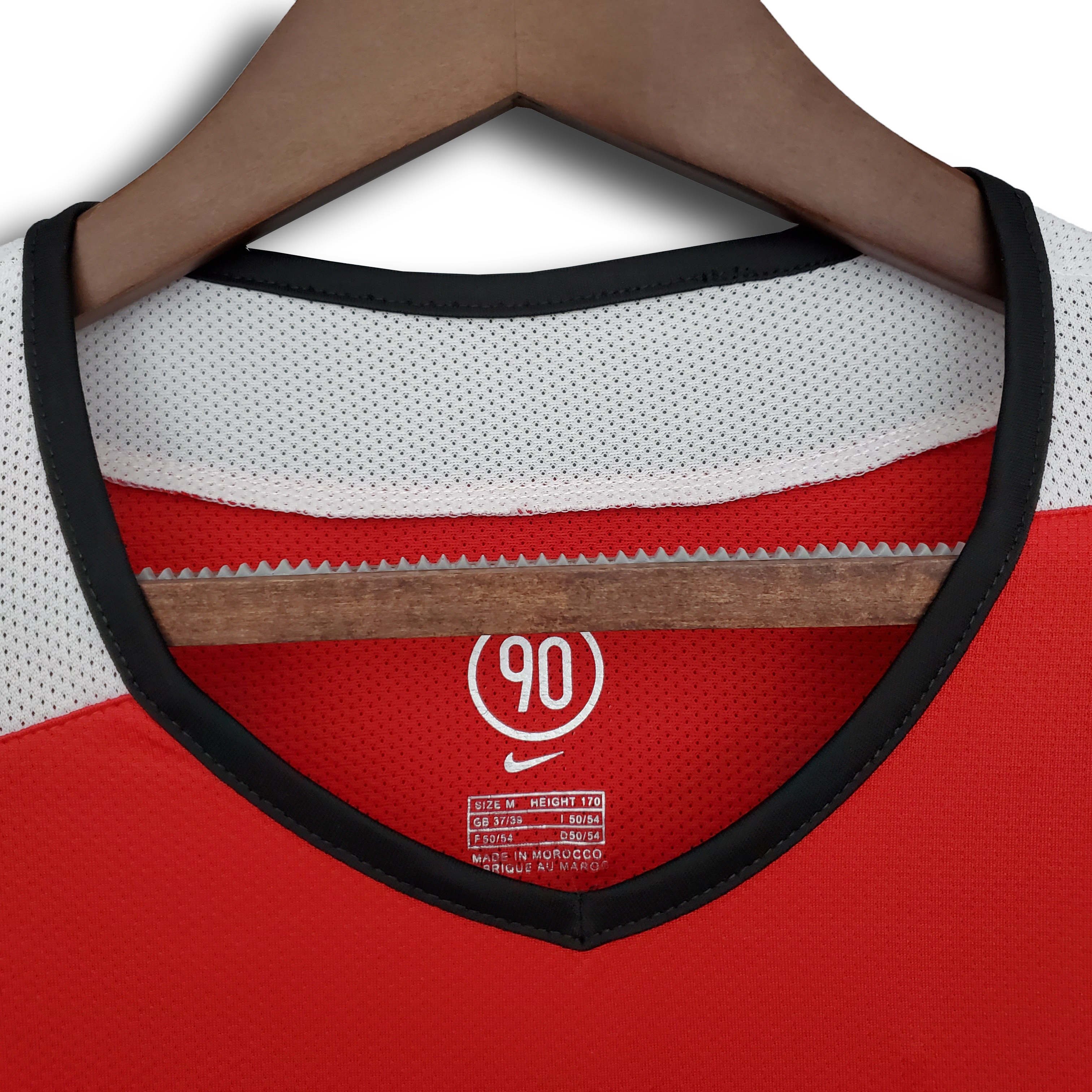 Manchester United Retro 04-06 Home Jersey - SOCCERDEALSHOP