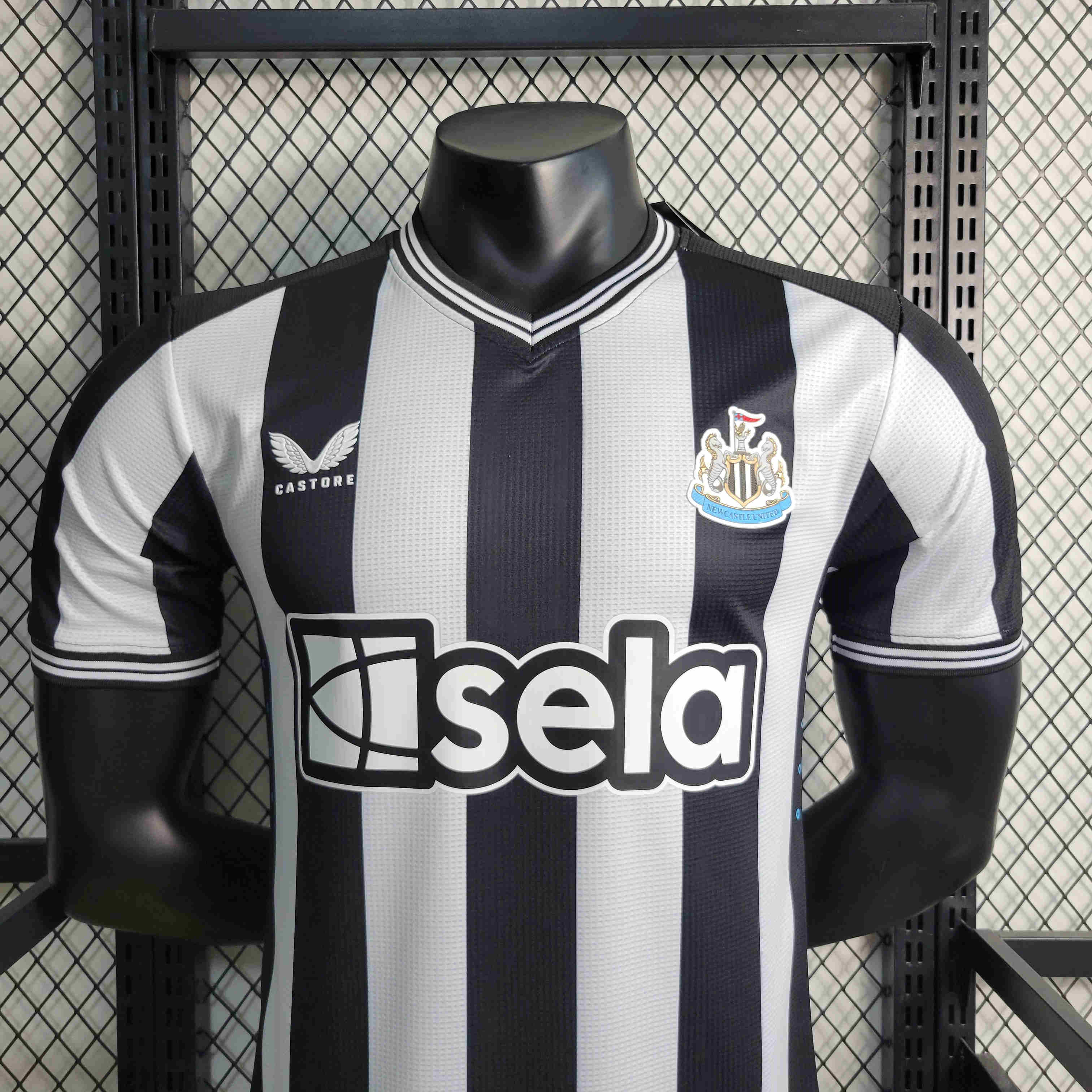 Newcastle United 23-24 Home Stadium Jersey - Player Version - SOCCERDEALSHOP