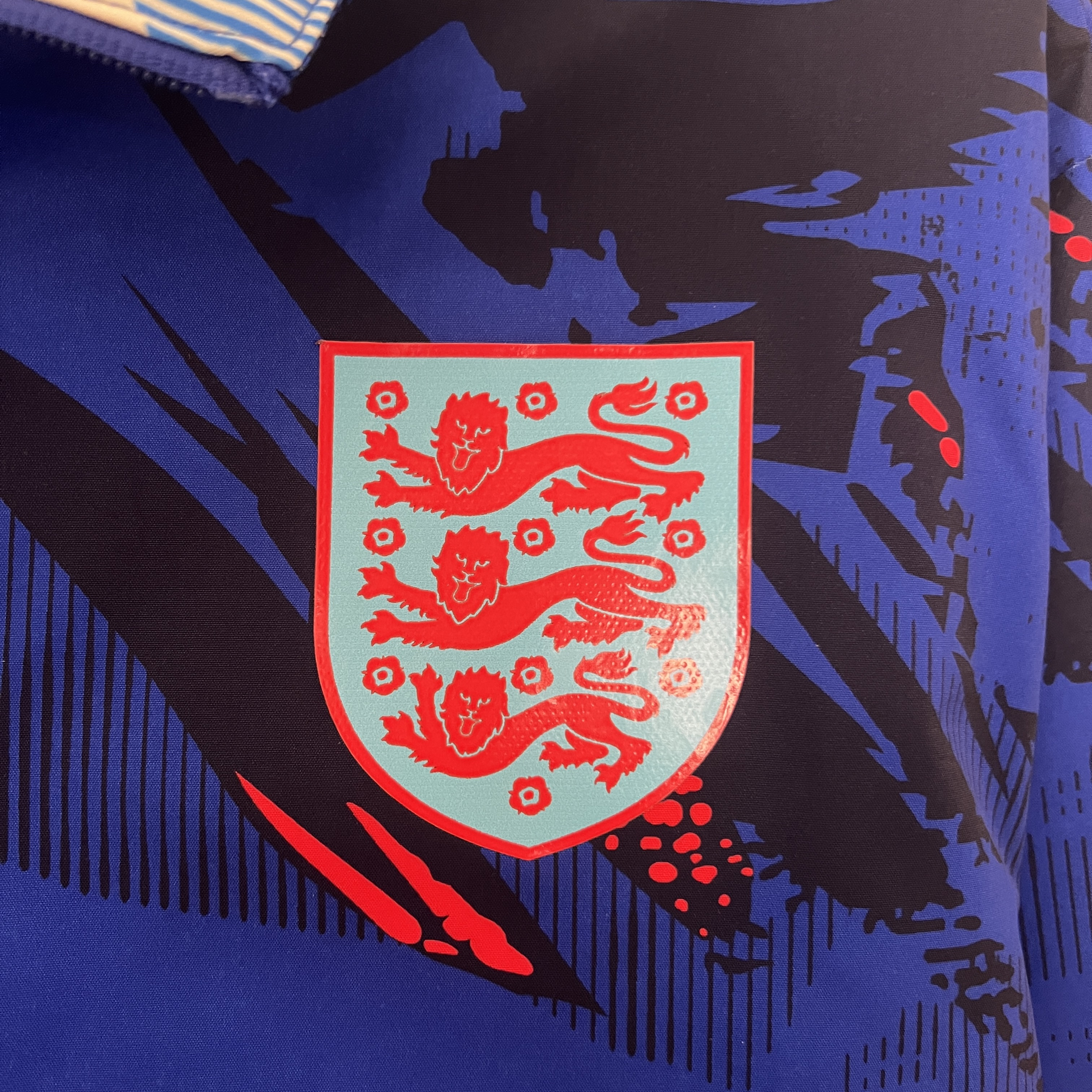 England 2024 Double Sided Reversible Windbreaker - Blue - SOCCERDEALSHOP