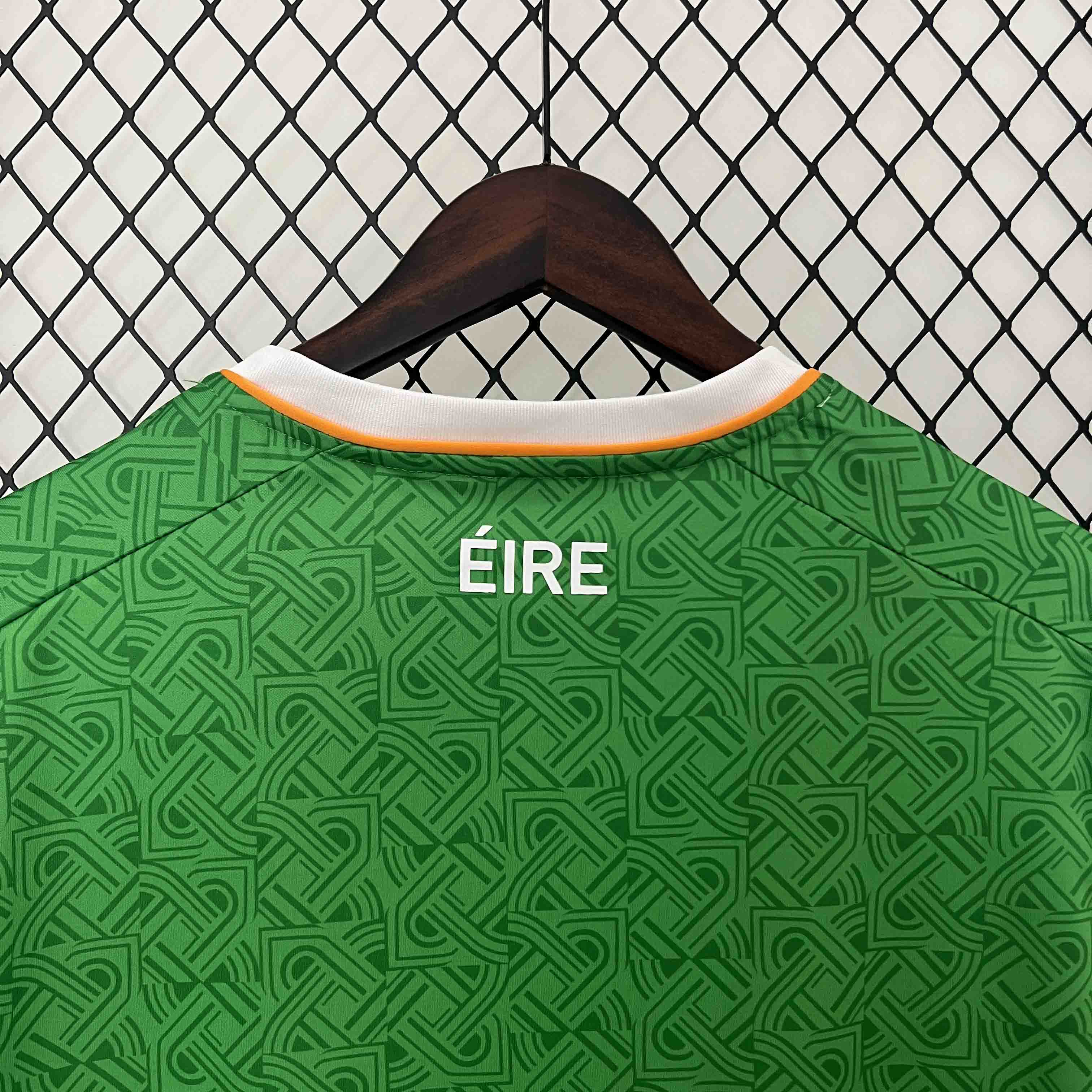 Ireland 2024 Home Stadium Jersey - Fans Version (with SKY patch) - SOCCERDEALSHOP