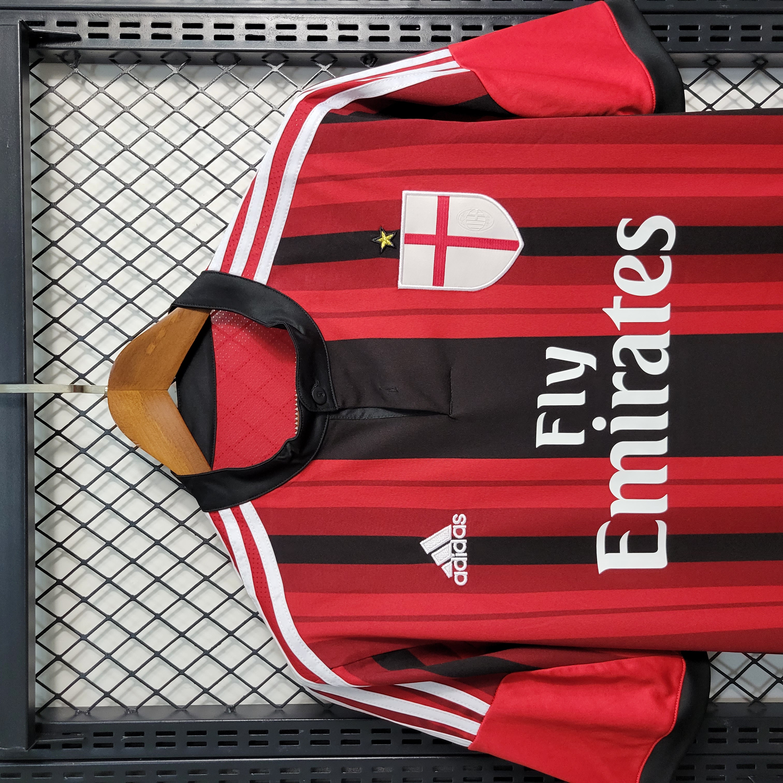 Retro AC Milan 2014-15 Home Stadium Jersey - SOCCERDEALSHOP