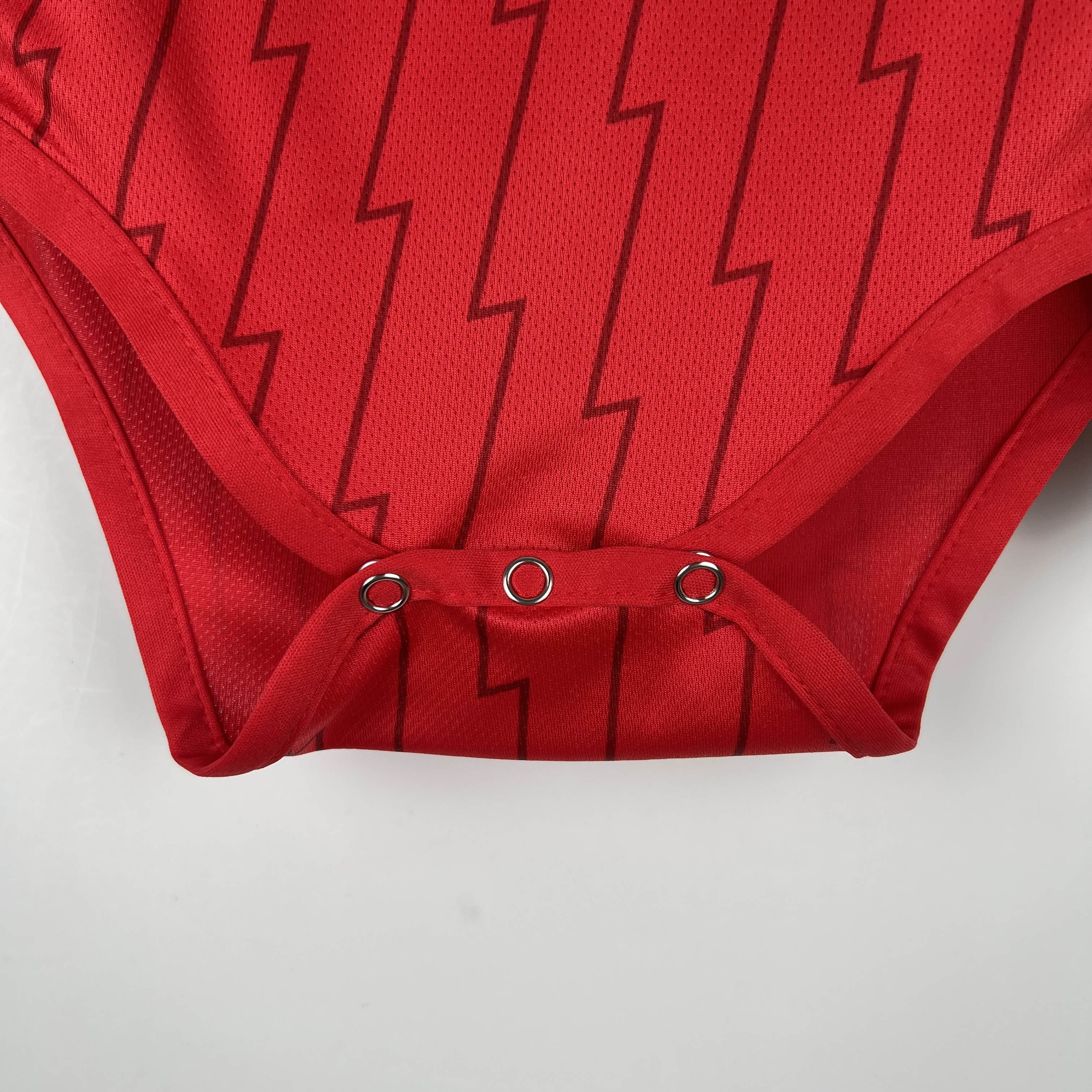 Arsenal 23-24 Home Stadium Baby Crawling Suit - SOCCERDEALSHOP