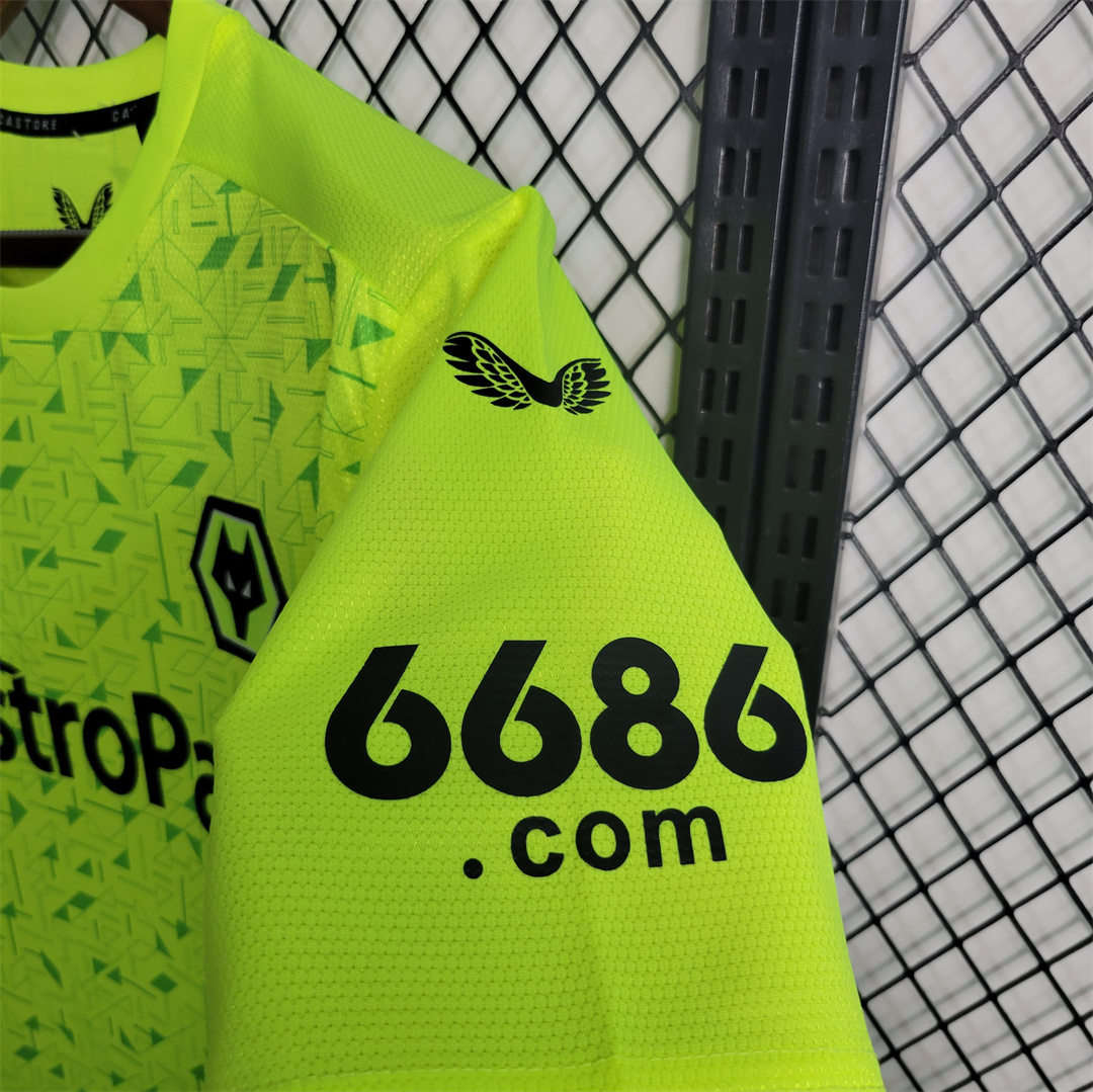 Wolverhampton Wanderers Wolves 23-24 Away Goalkeeper Jersey - Fans Version - SOCCERDEALSHOP