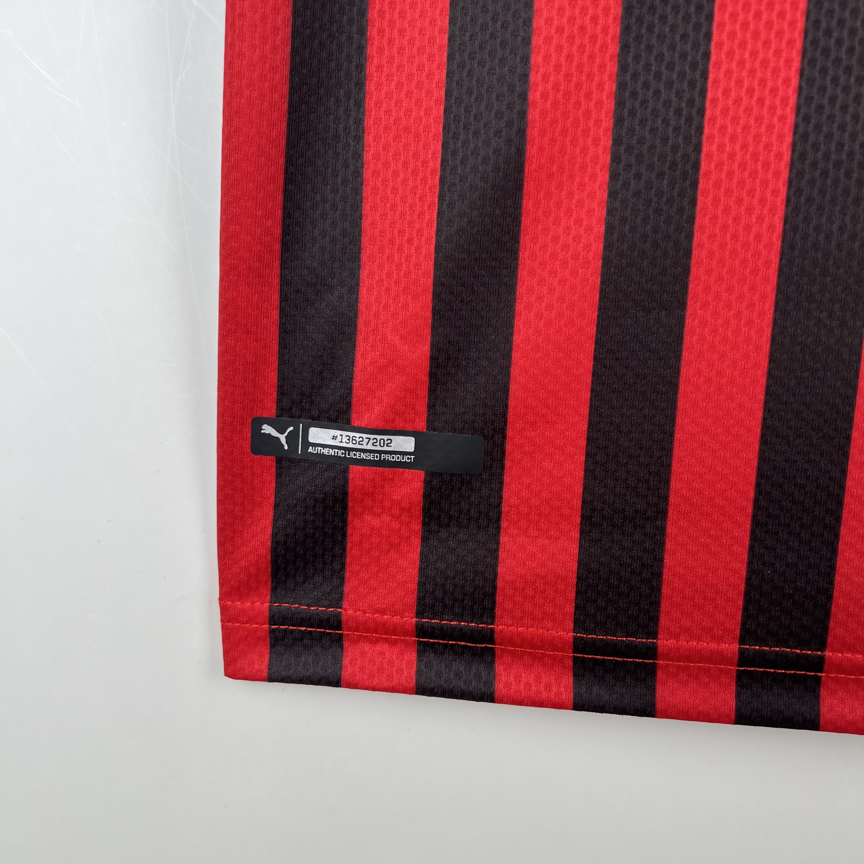Retro AC Milan 2019-20 Home Stadium Jersey - SOCCERDEALSHOP