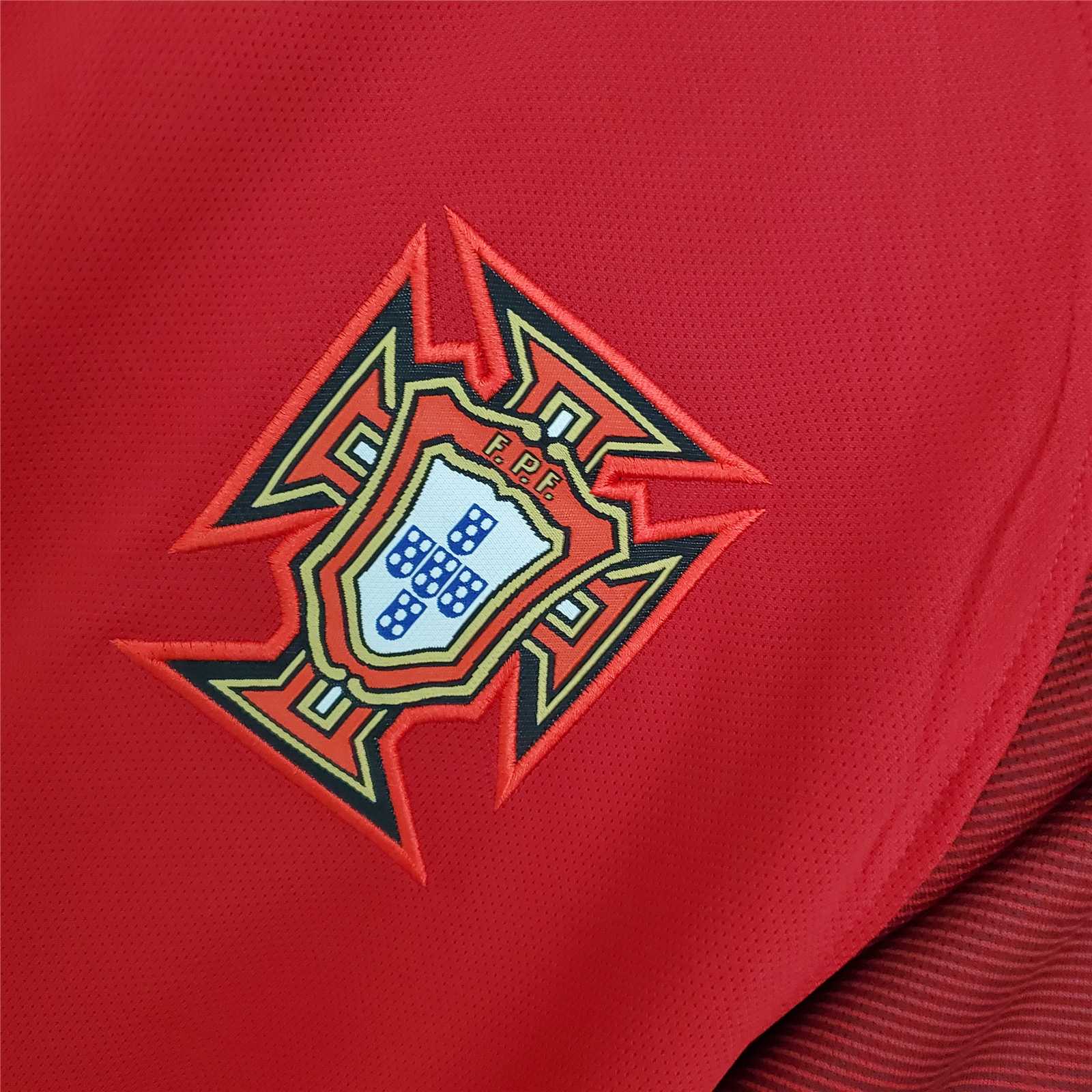 Retro Portugal 2016 Home Stadium Jersey - SOCCERDEALSHOP