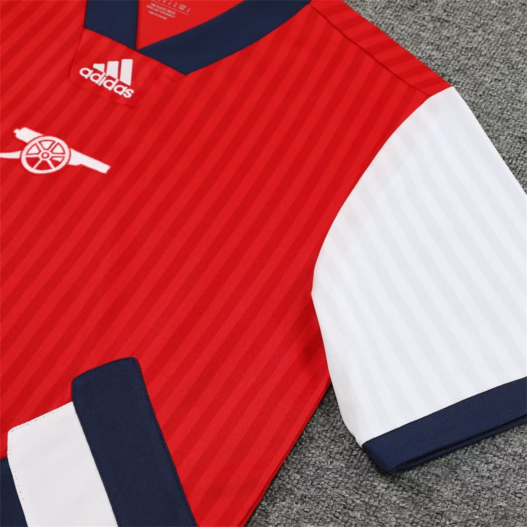 Arsenal 23-24 Short-Sleeve Training Set - Red - SOCCERDEALSHOP