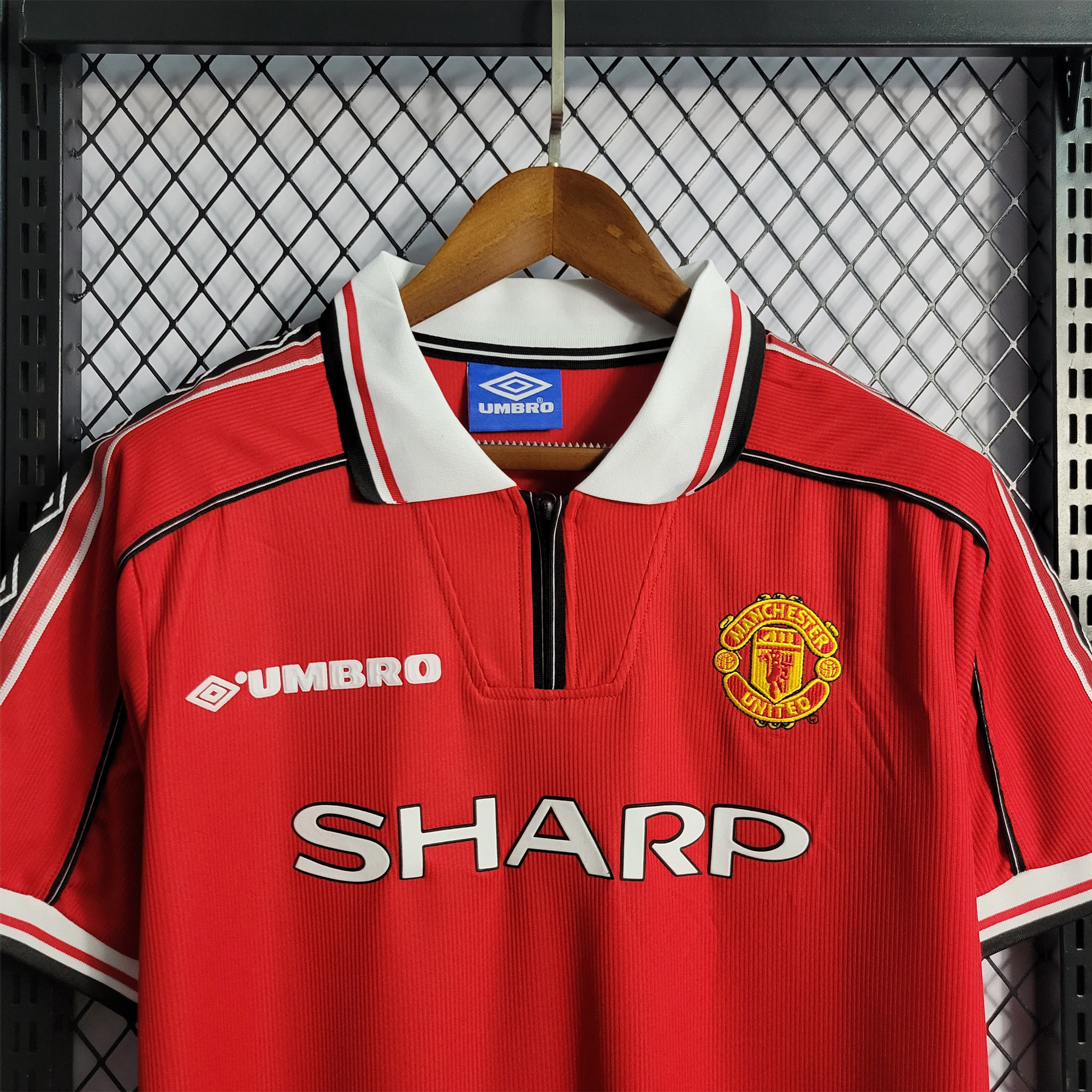 Manchester United Retro 98-99 Home Jersey - SOCCERDEALSHOP