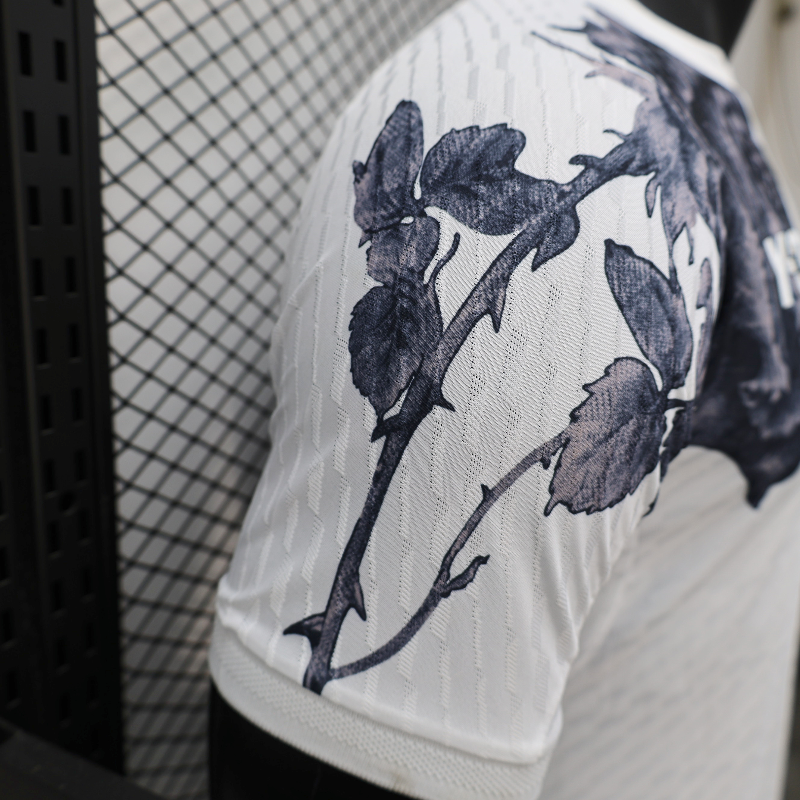 Real Madrid 23-24 Y3 White Special Edition Jersey - Player Version - SOCCERDEALSHOP