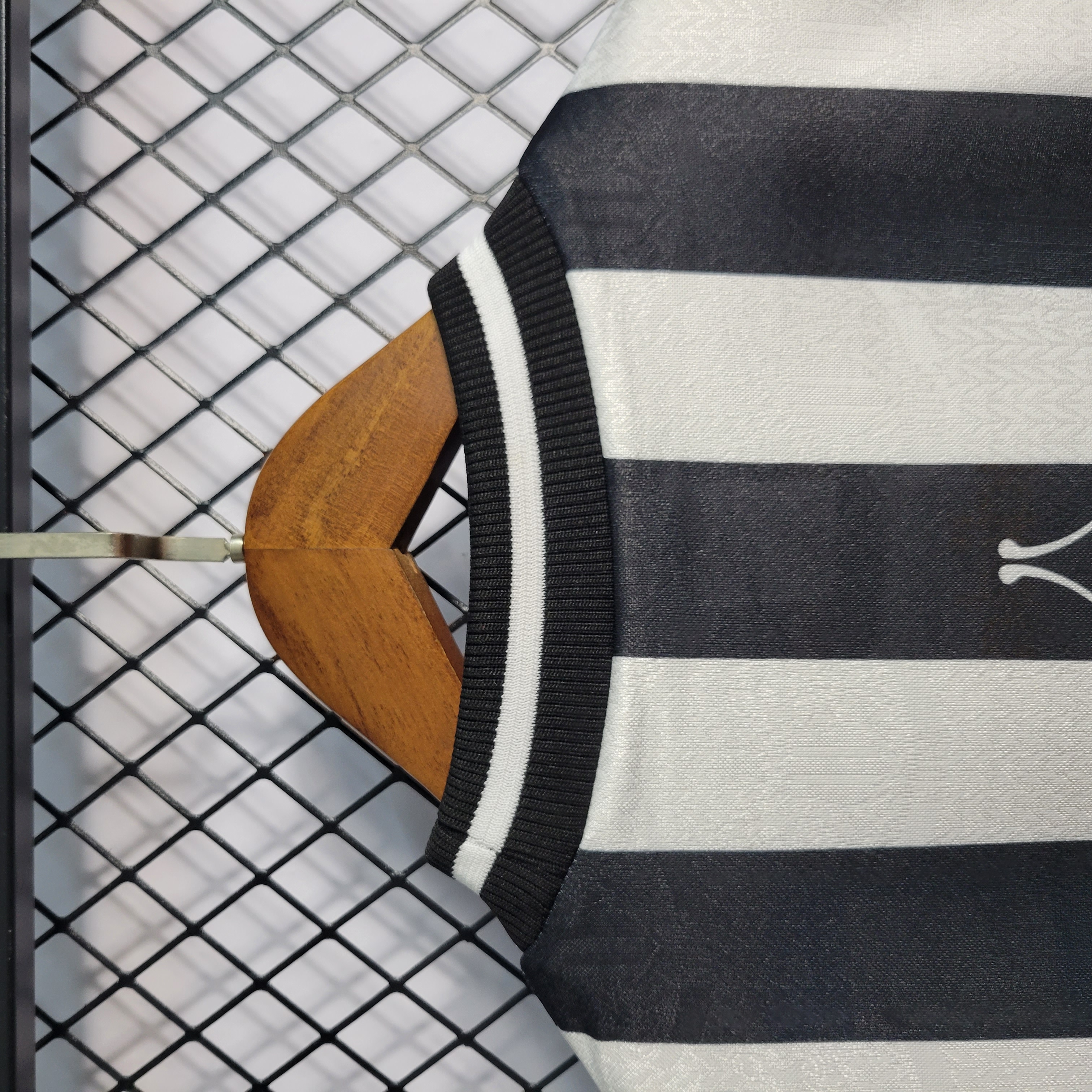 Retro Newcastle United 1995-97 Home Stadium Long Sleeve Jersey - SOCCERDEALSHOP