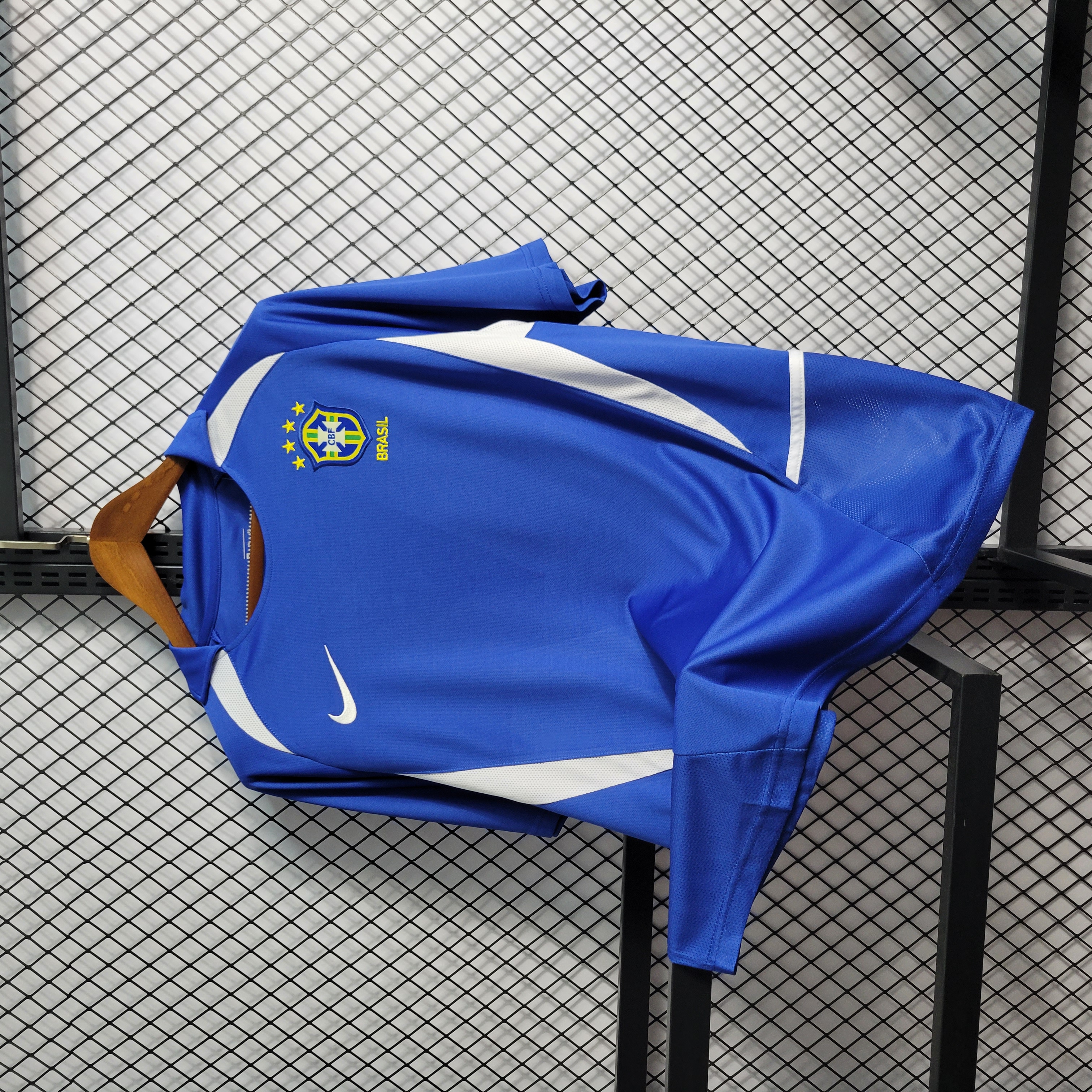 Retro Brazil 2002 Away Stadium Jersey - SOCCERDEALSHOP
