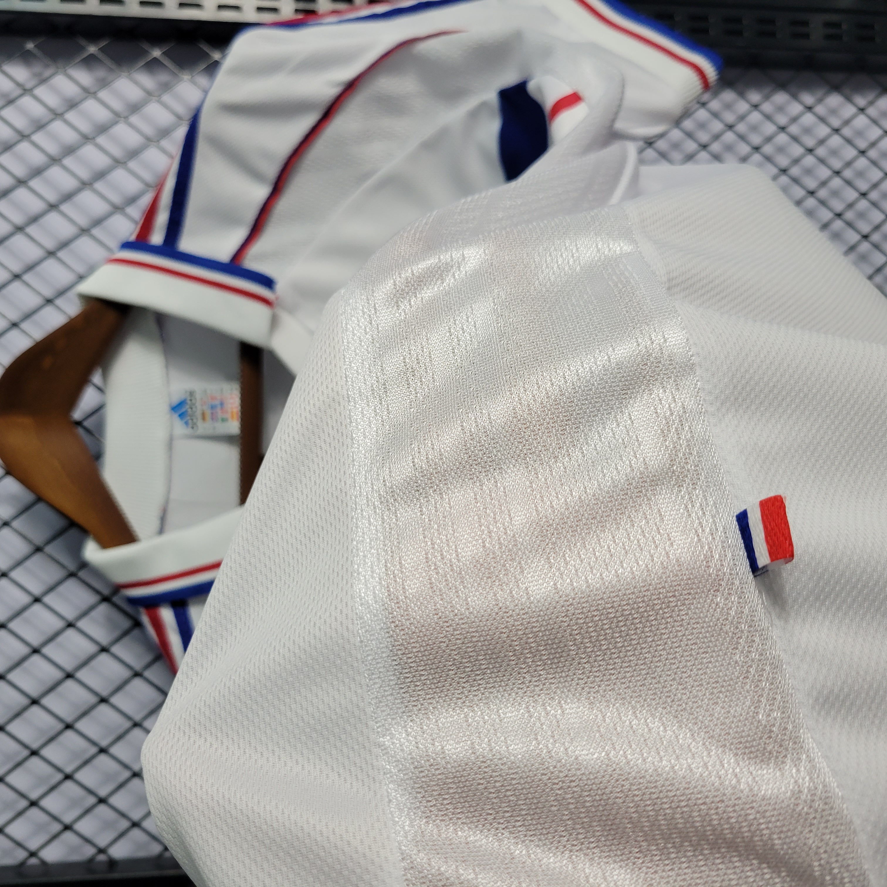 Retro France 1998 Away Stadium Jersey - SOCCERDEALSHOP