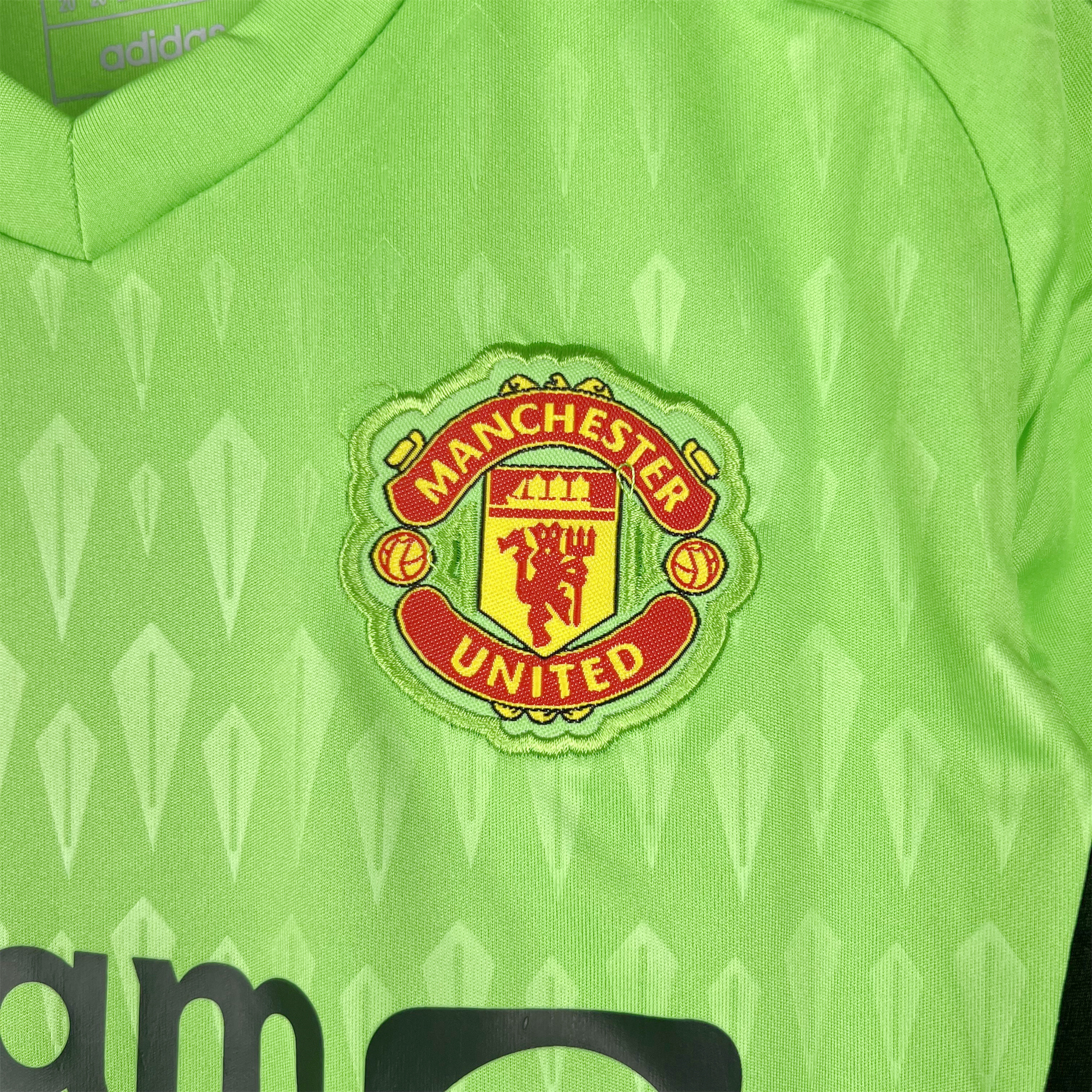 Manchester United 23-24 Green Goalkeeper Kids Kit - SOCCERDEALSHOP