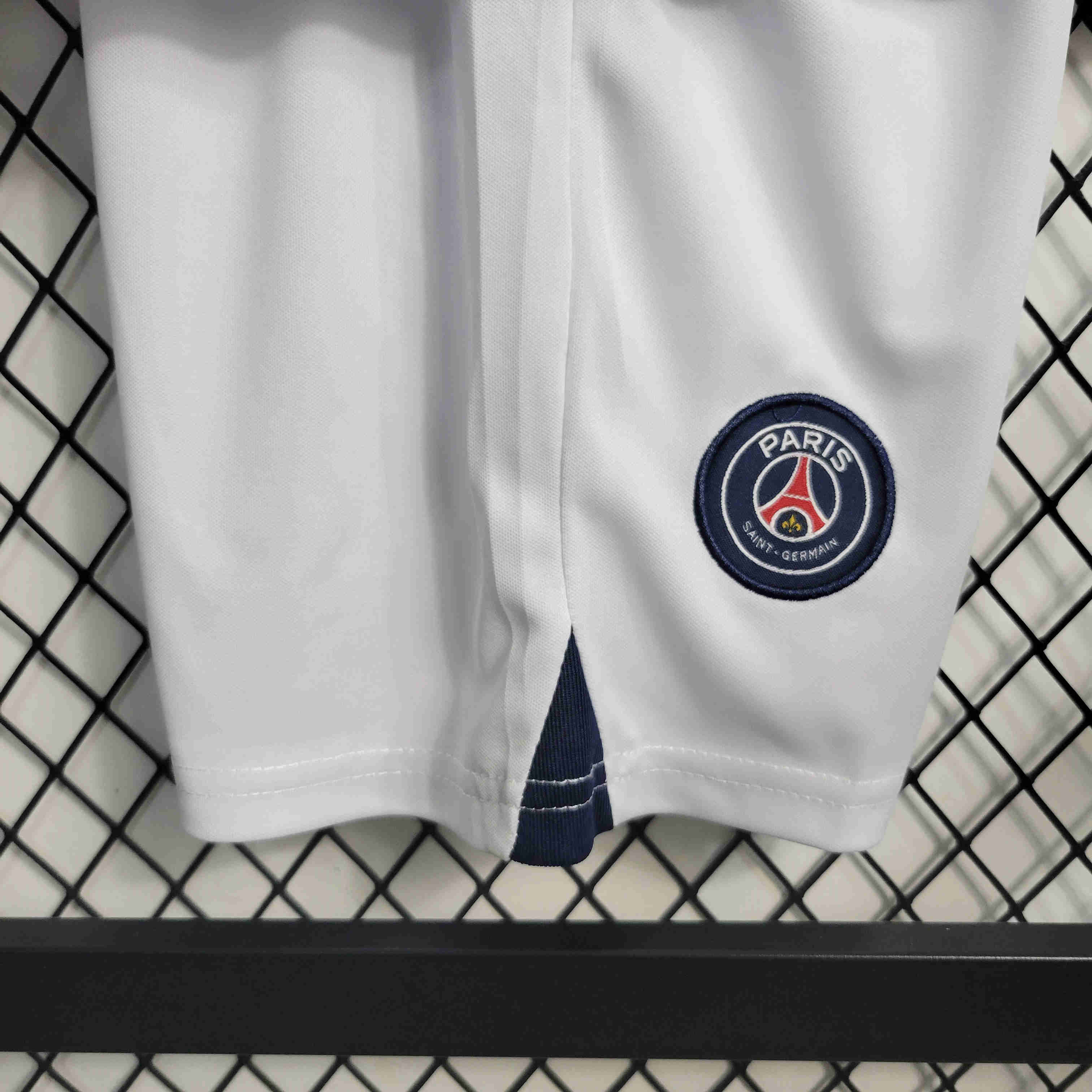 Paris Saint-Germain PSG 23-24 Away Kids kit - SOCCERDEALSHOP