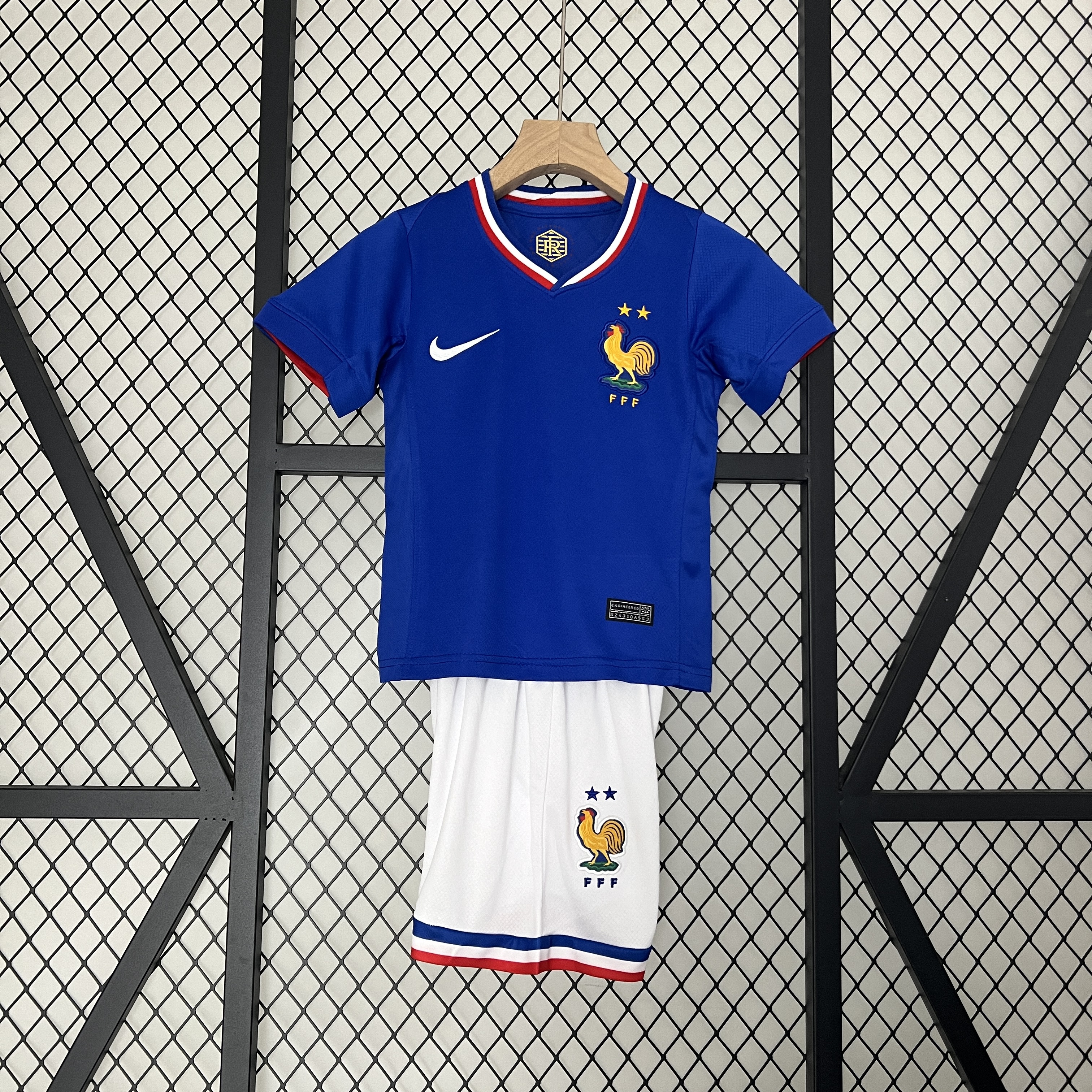 France 2024 Home Stadium Kids Kit - SOCCERDEALSHOP