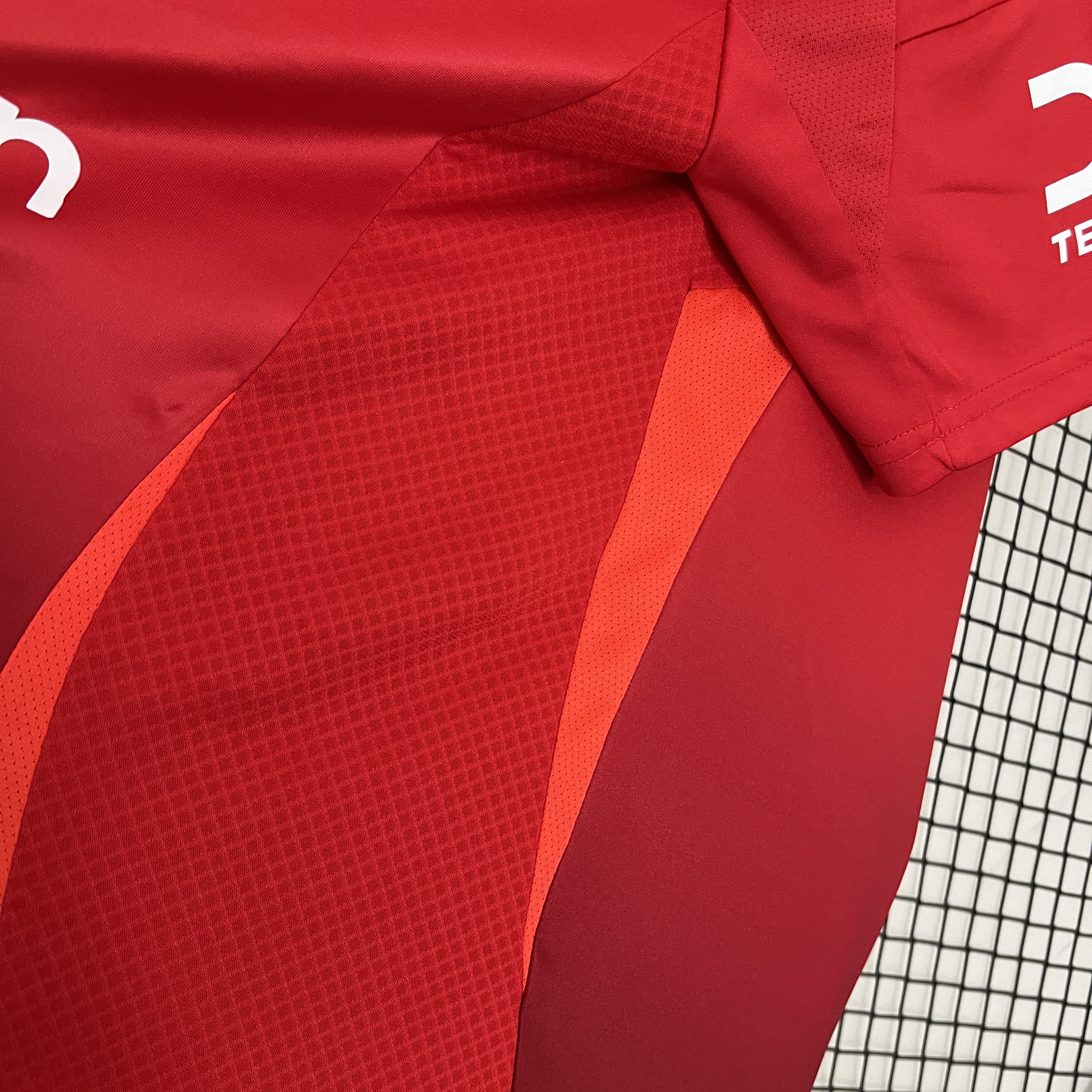 Manchester United 24-25 Home Stadium Jersey - Fans Version - SOCCERDEALSHOP