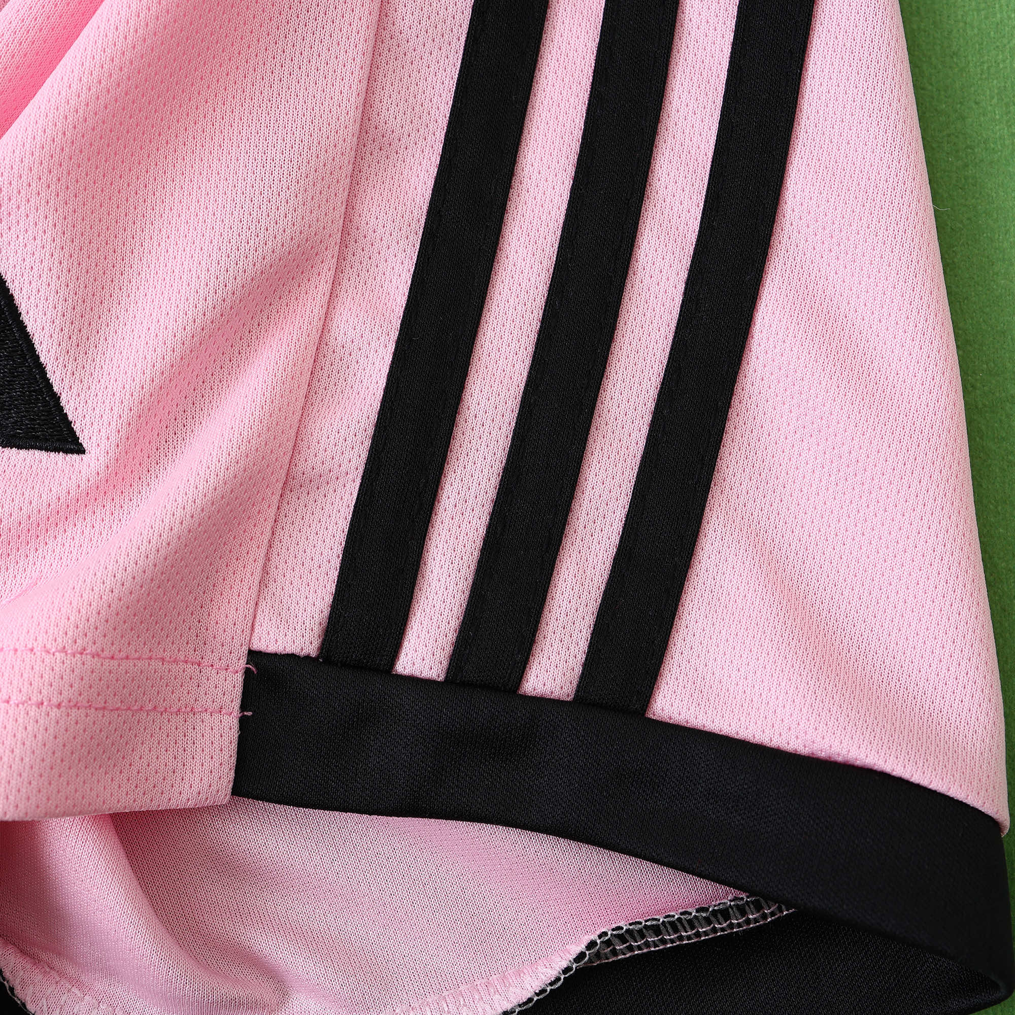 INT M.A.M 2024 Home Stadium Kids Kit - SOCCERDEALSHOP