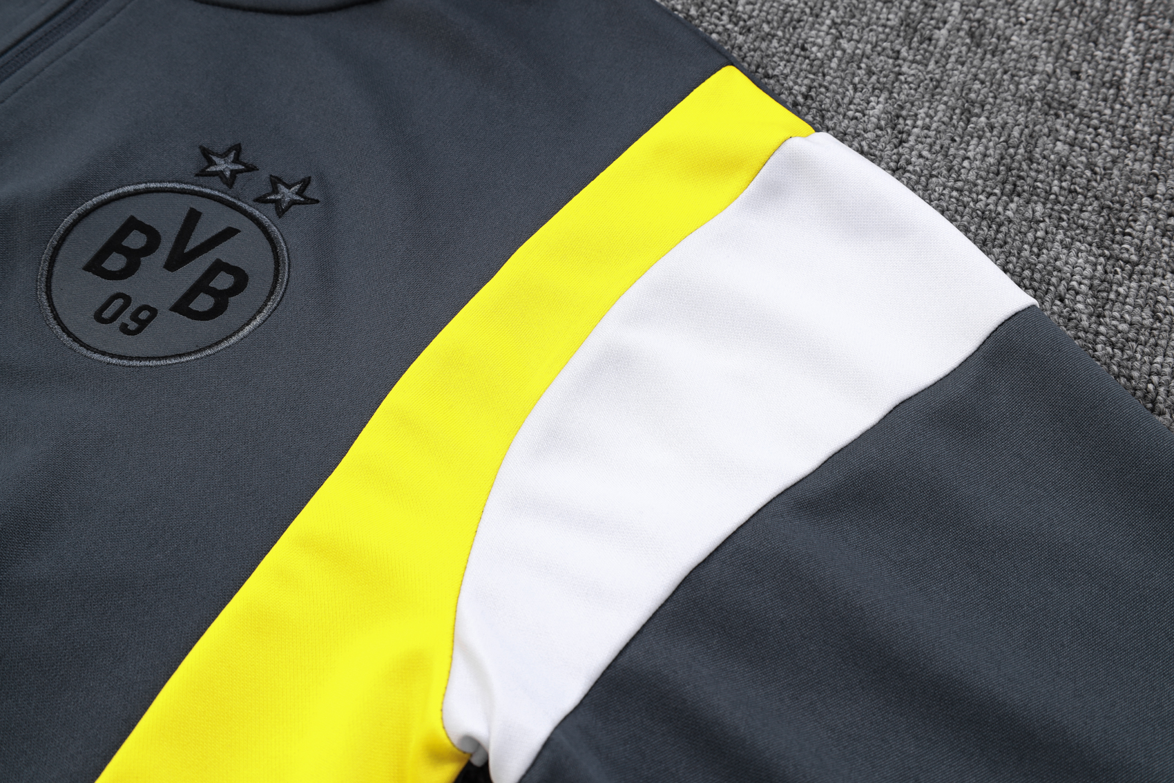 Dortmund 23-24 Long Sleeve Training Set - Grey - SOCCERDEALSHOP