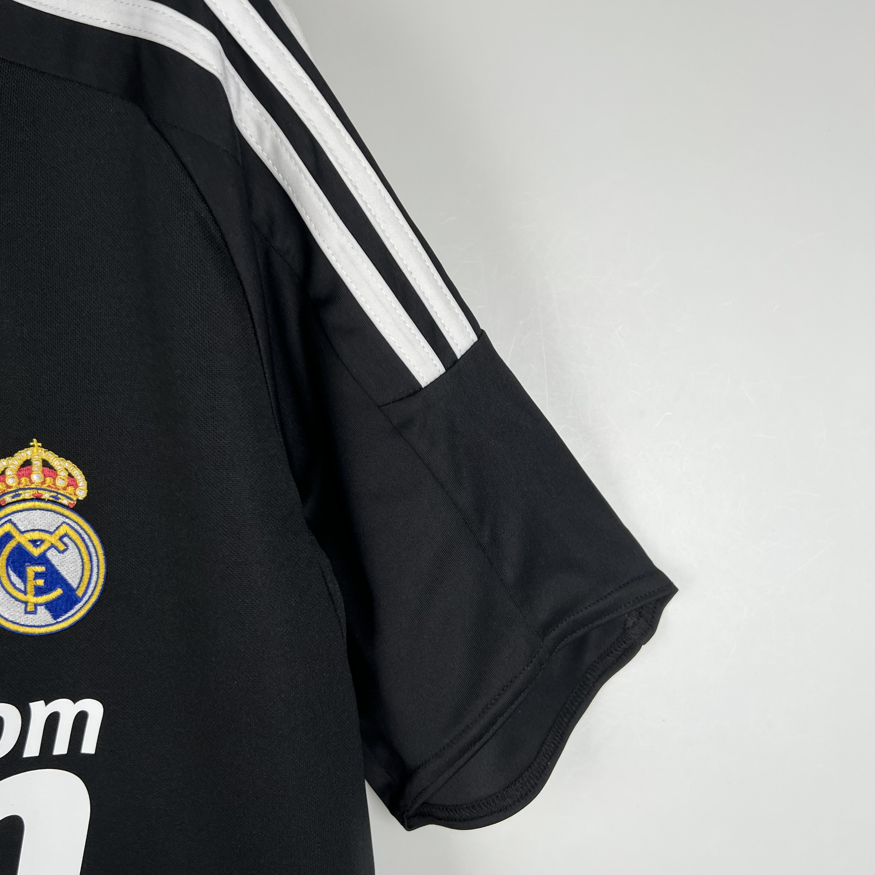 Retro Real Madrid 08-09 Third Jersey - SOCCERDEALSHOP