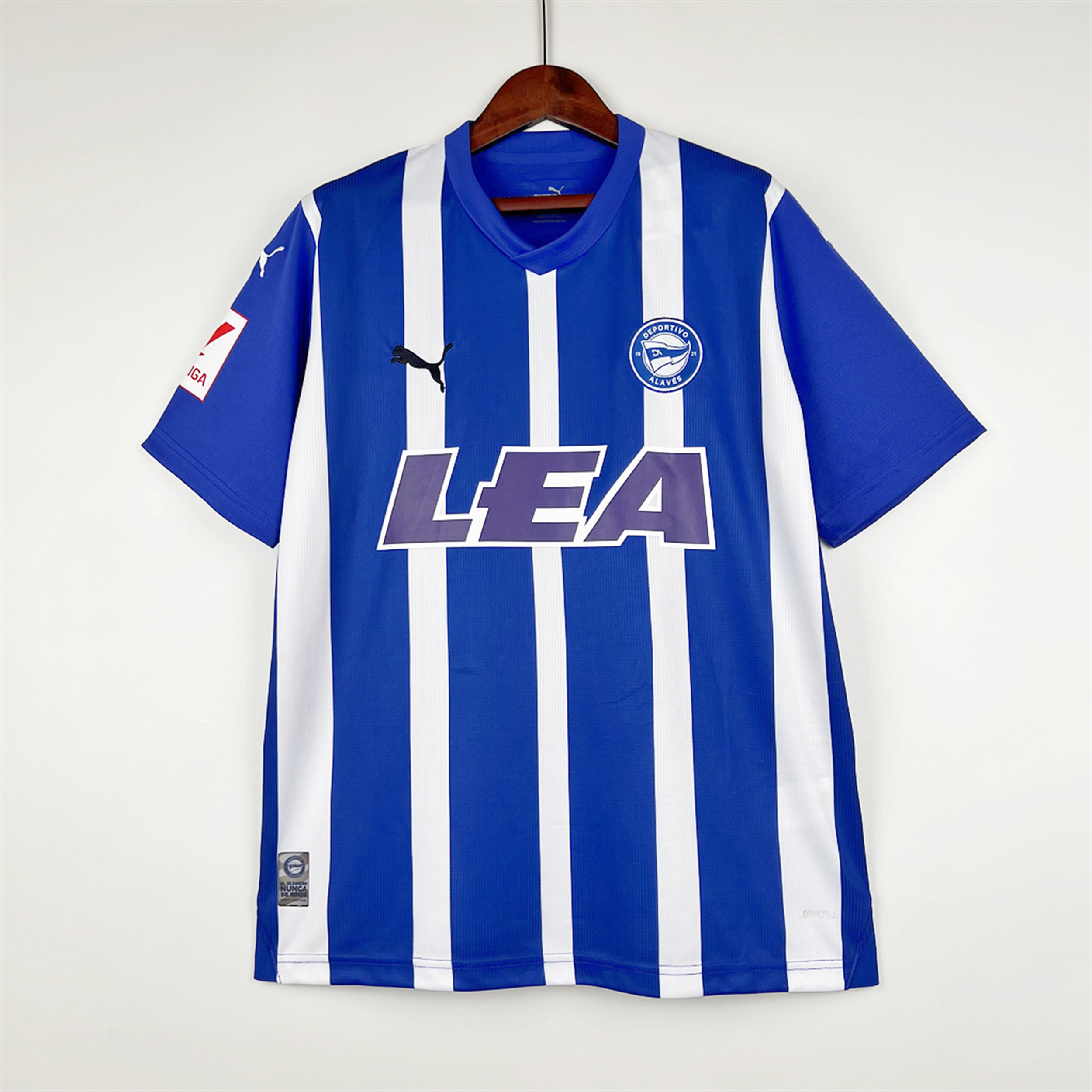 Deportivo Alavés 23-24 Home Stadium Jersey - Fans Version - SOCCERDEALSHOP