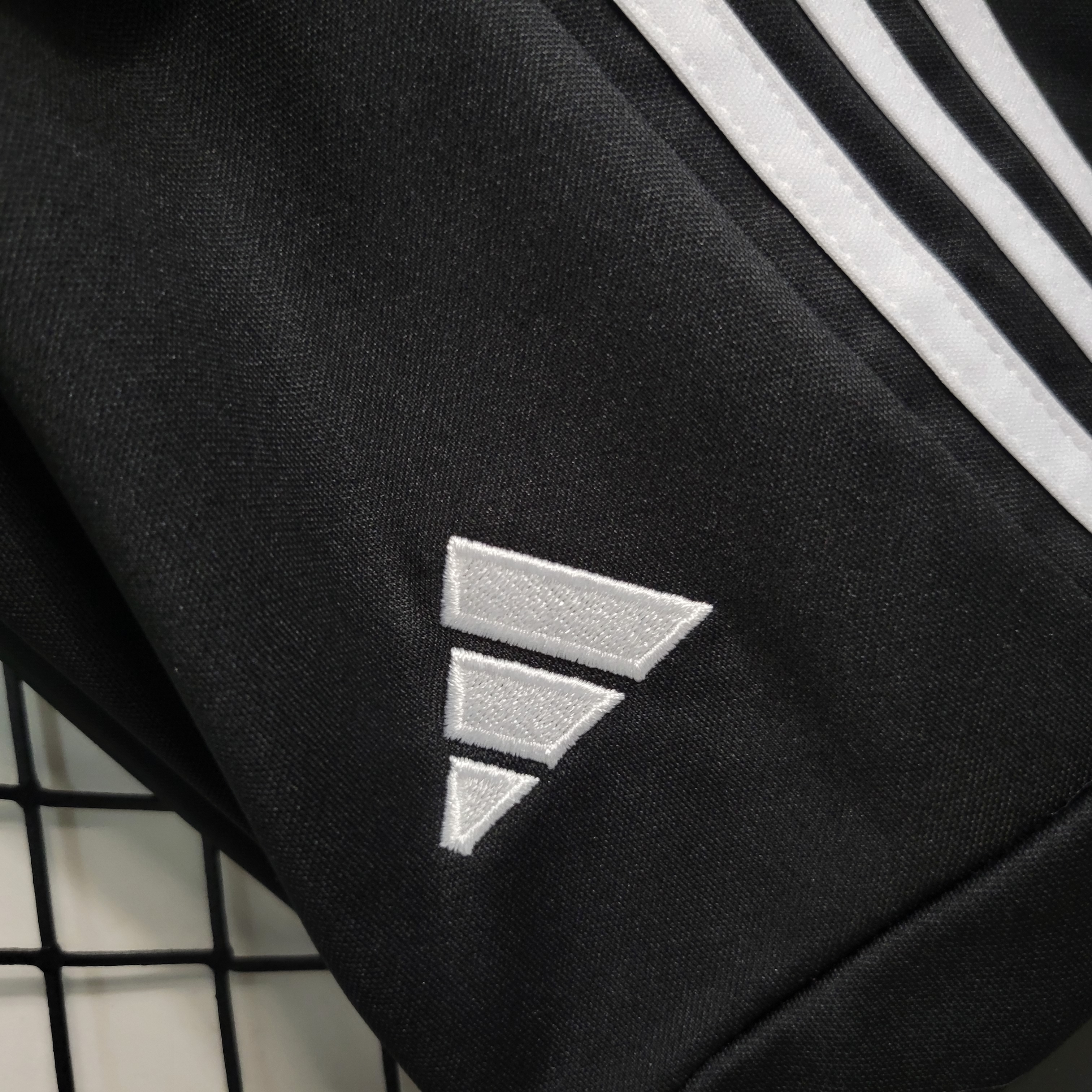 Benfica 23-24 Away Kids Kit - SOCCERDEALSHOP