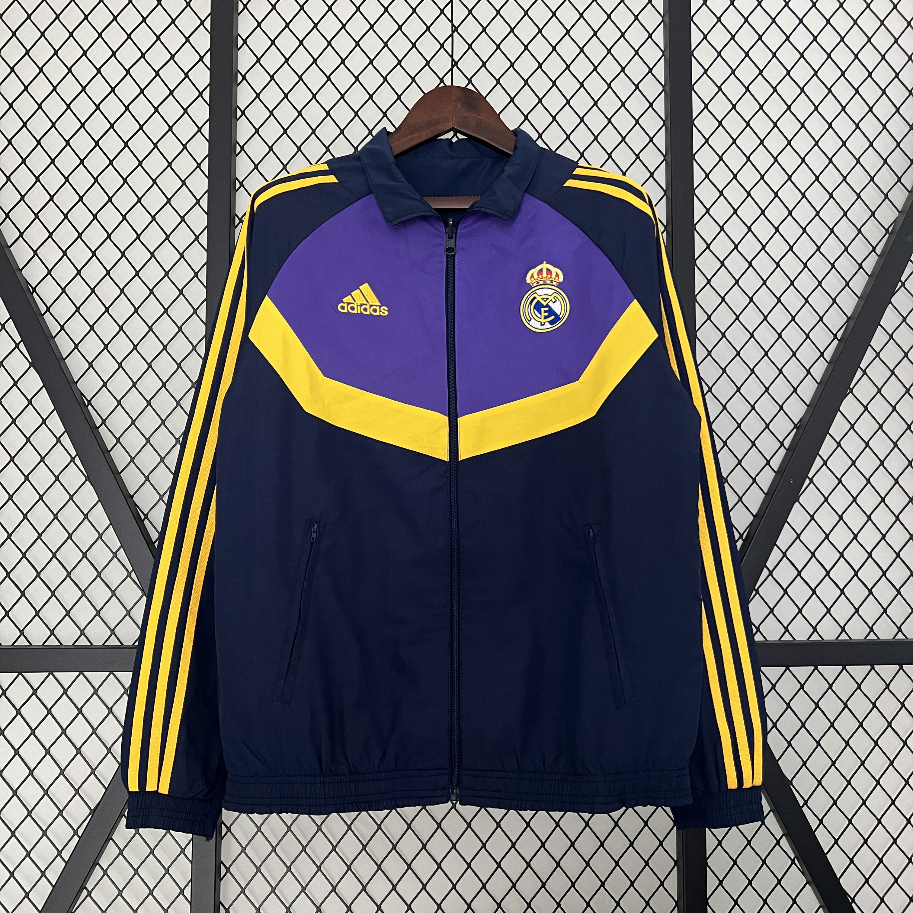 Real Madrid 23-24 Double Sided Windbreaker - Royal Blue - SOCCERDEALSHOP