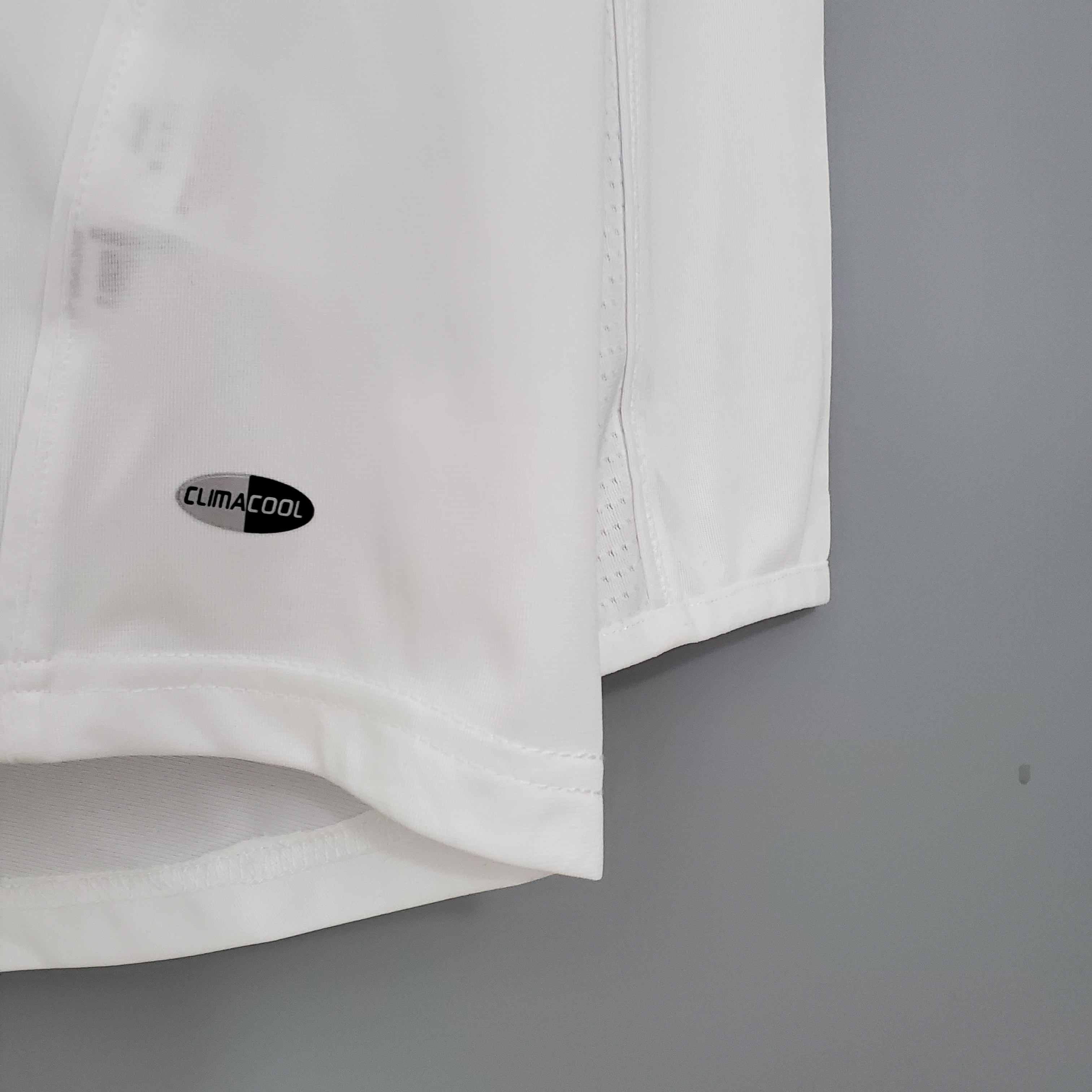 Retro Real Madrid 05-06 Home Stadium Long Sleeve Jersey - SOCCERDEALSHOP