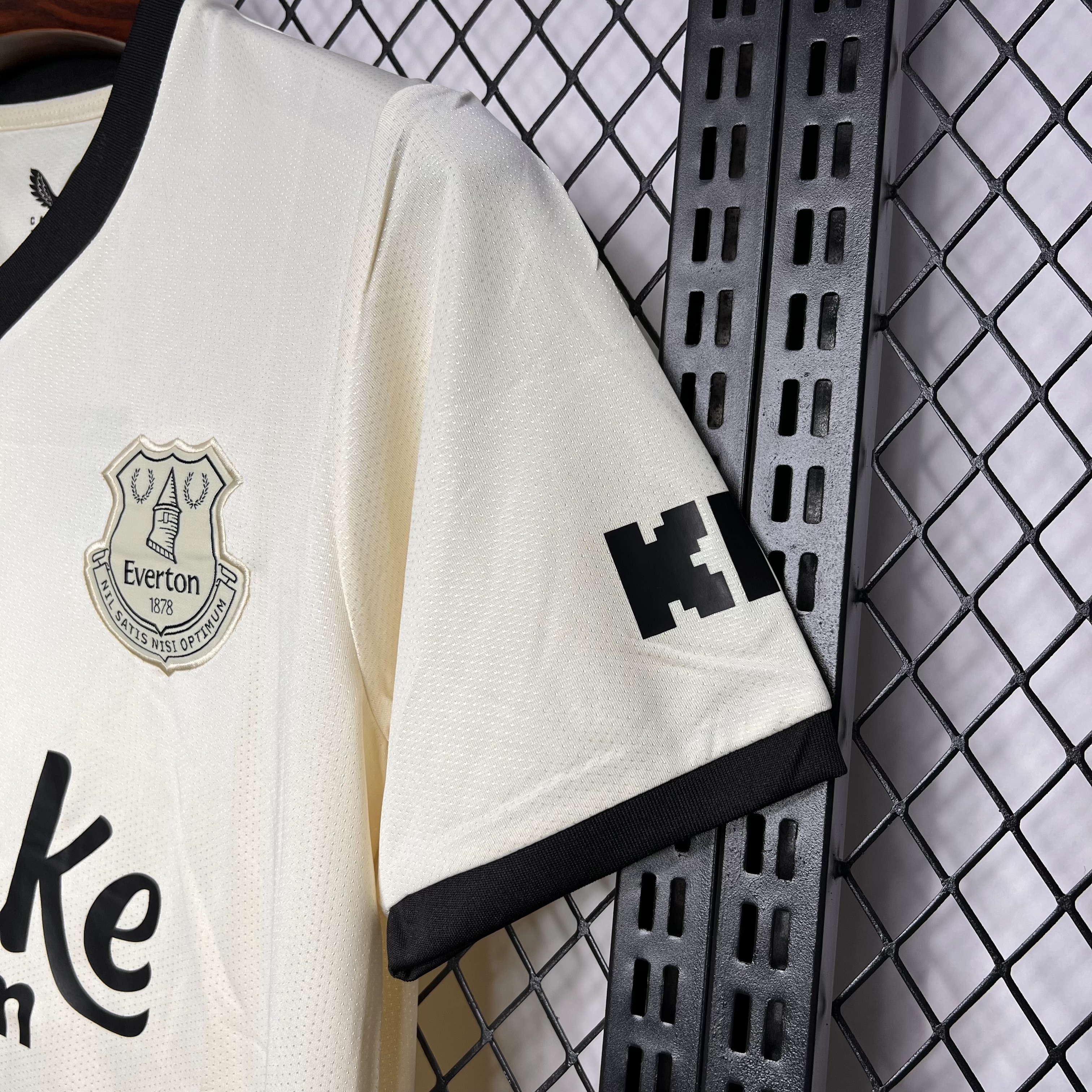 Everton 24-25 Away Jersey - Fans Version - SOCCERDEALSHOP