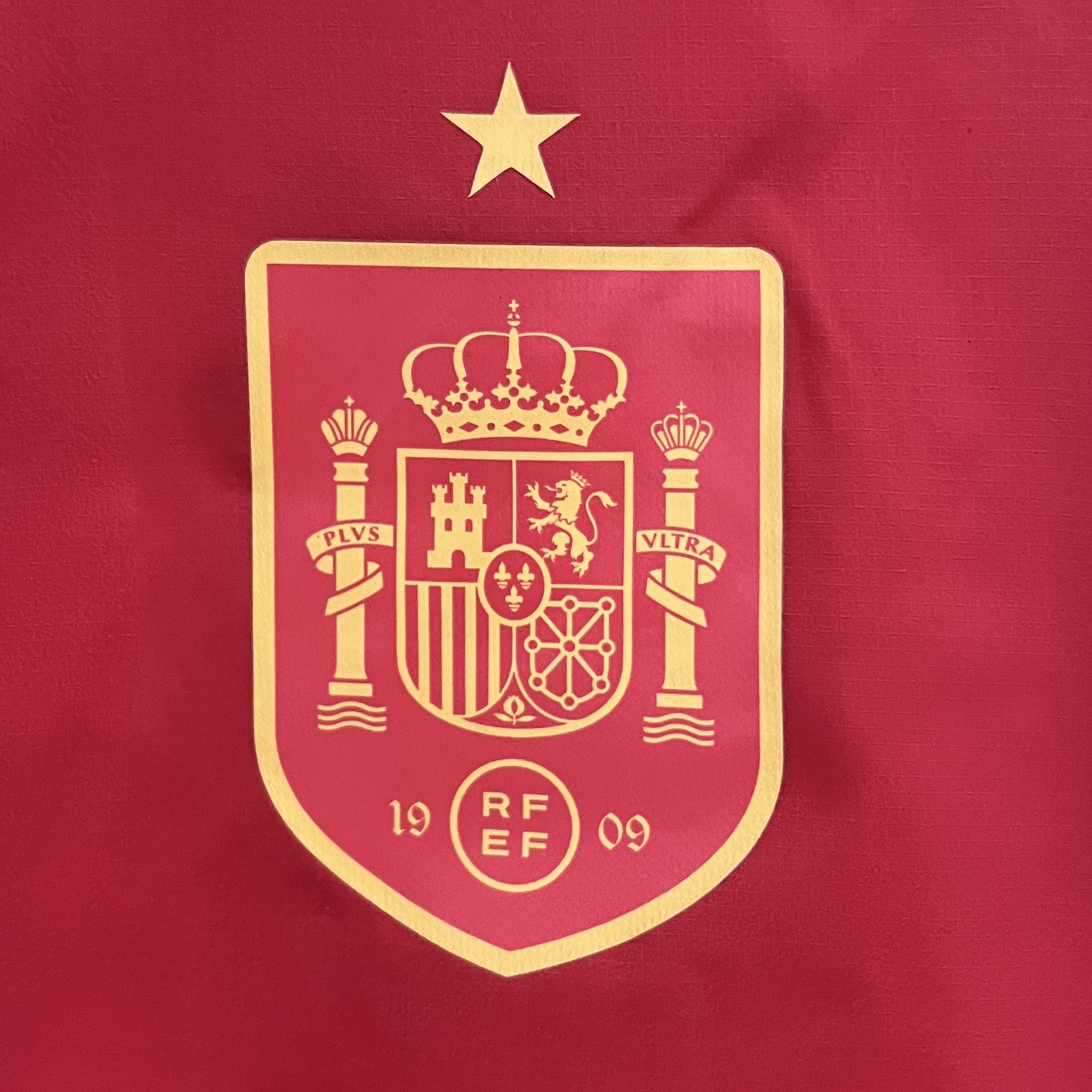 Spain 2024 Double Sided Reversible Windbreaker - Red & Yellow - SOCCERDEALSHOP