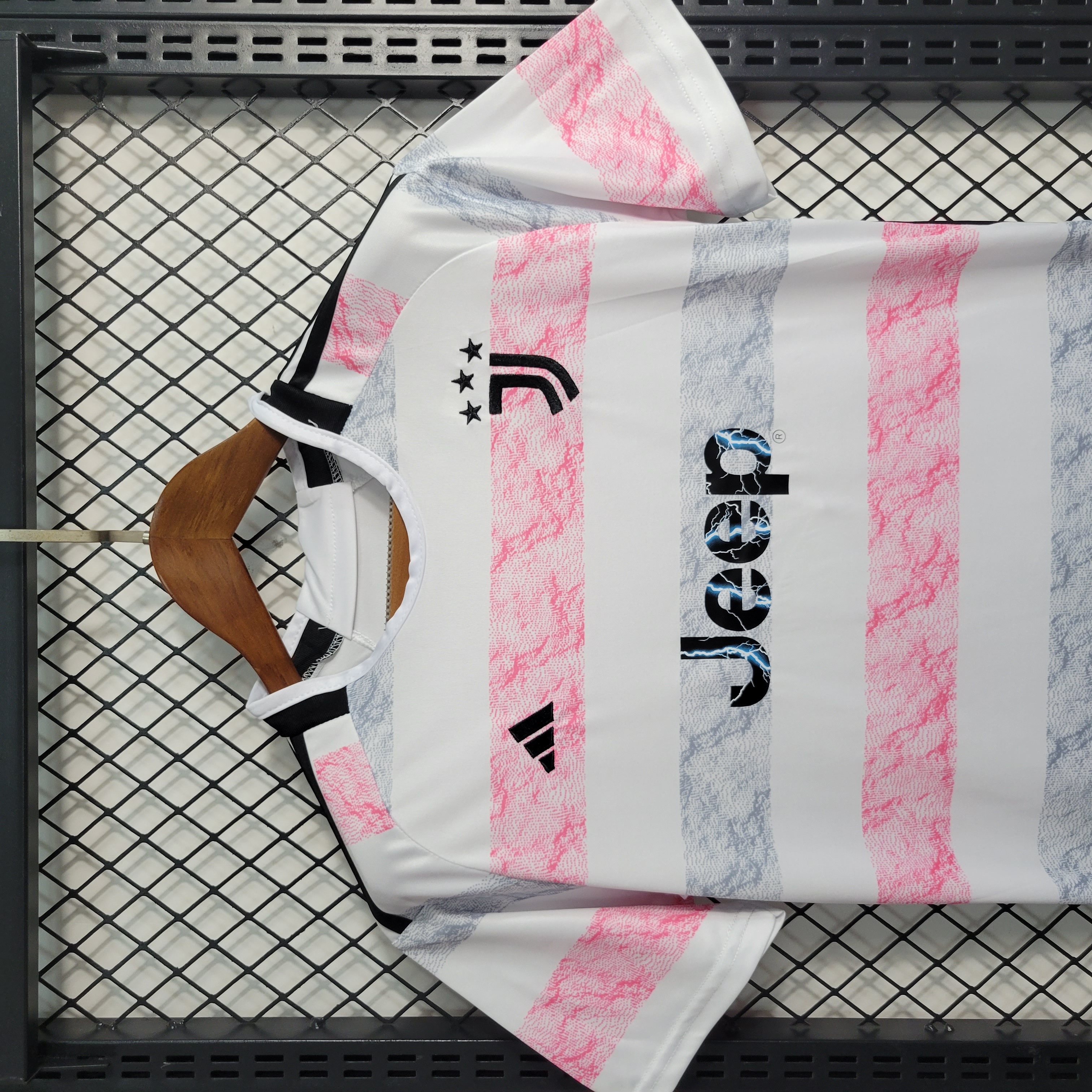 Juventus 23-24 Away Kids Kit - SOCCERDEALSHOP