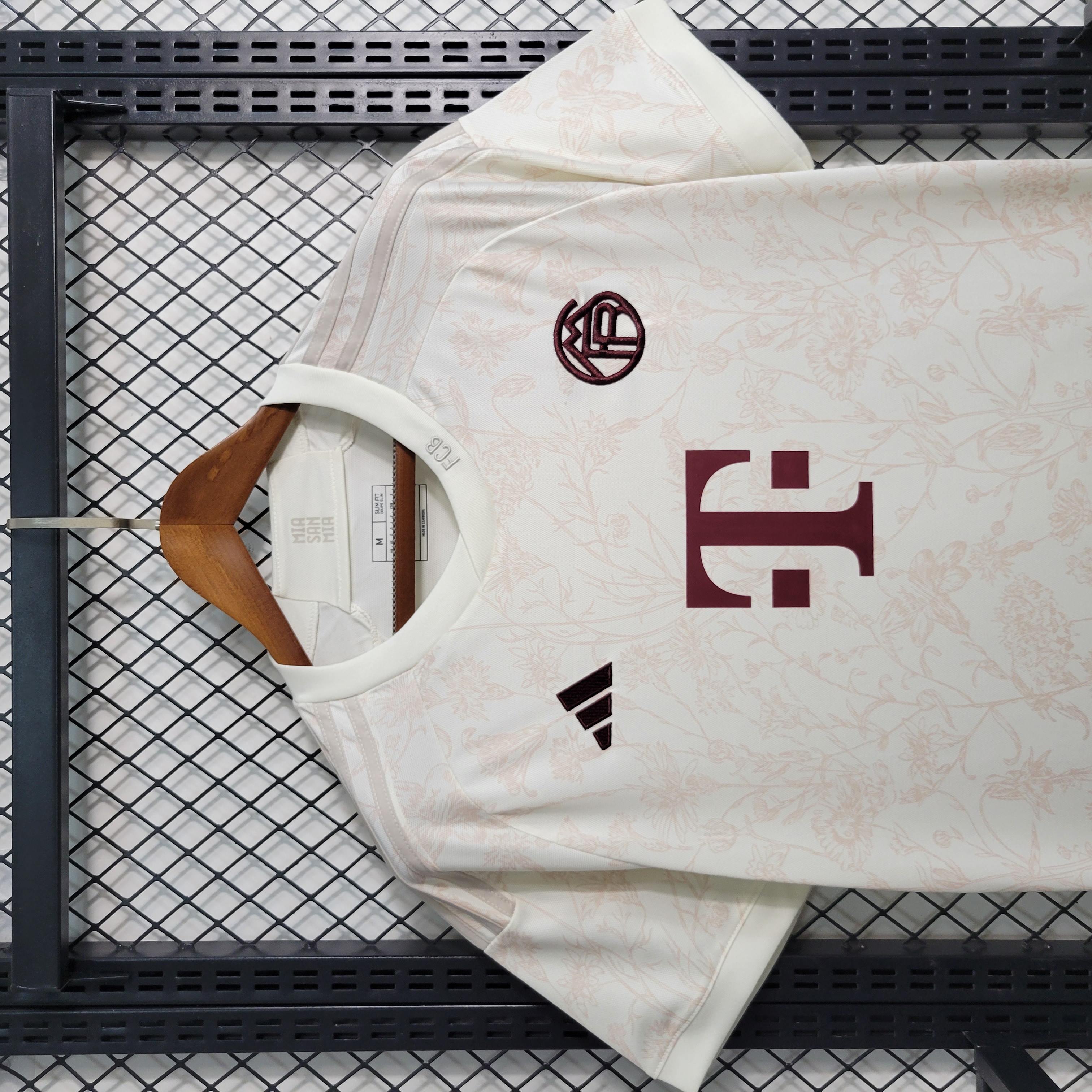 Bayern Munich 23-24 Third Jersey - Fans Version - SOCCERDEALSHOP