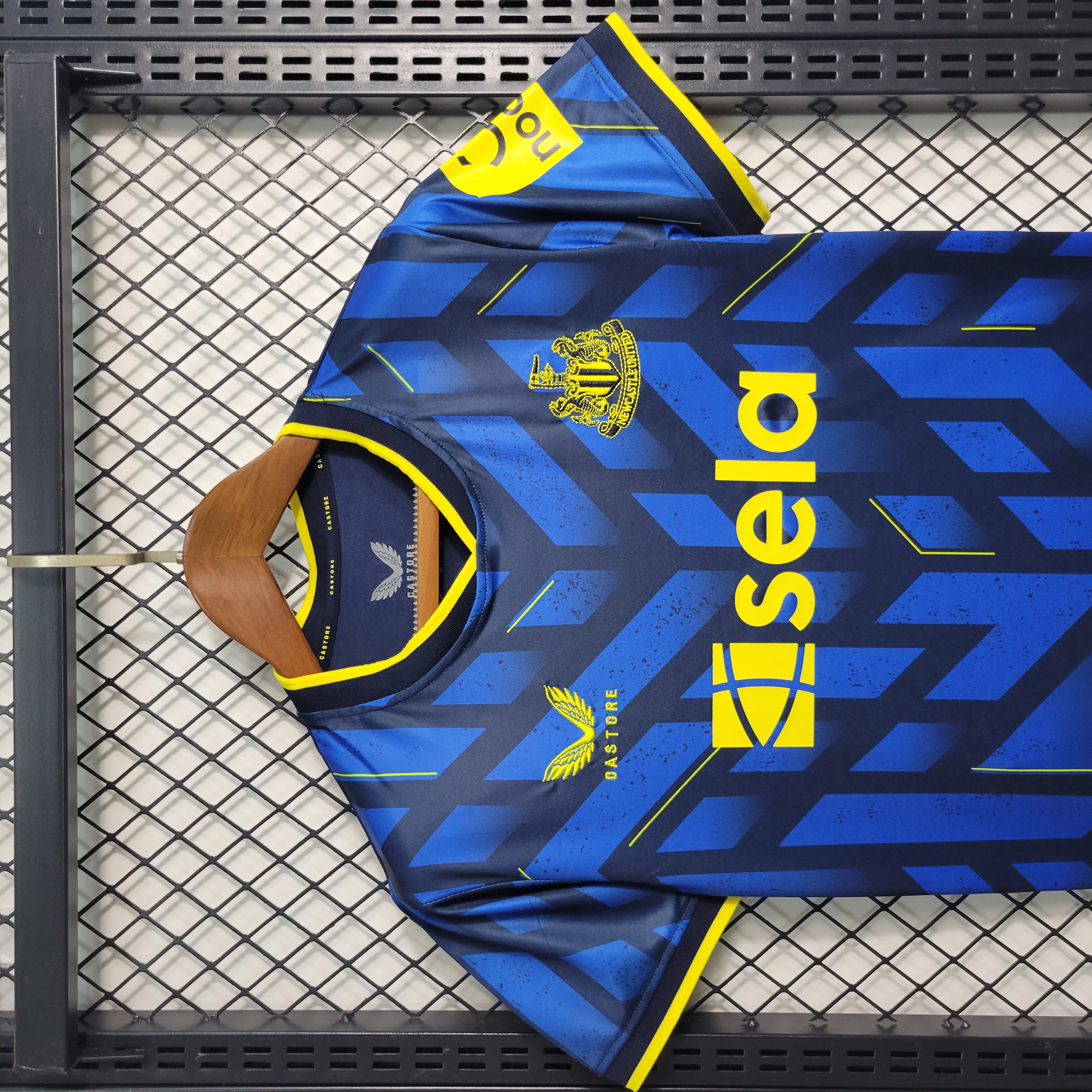 Newcastle United 23-24 Third Kids Kit - SOCCERDEALSHOP