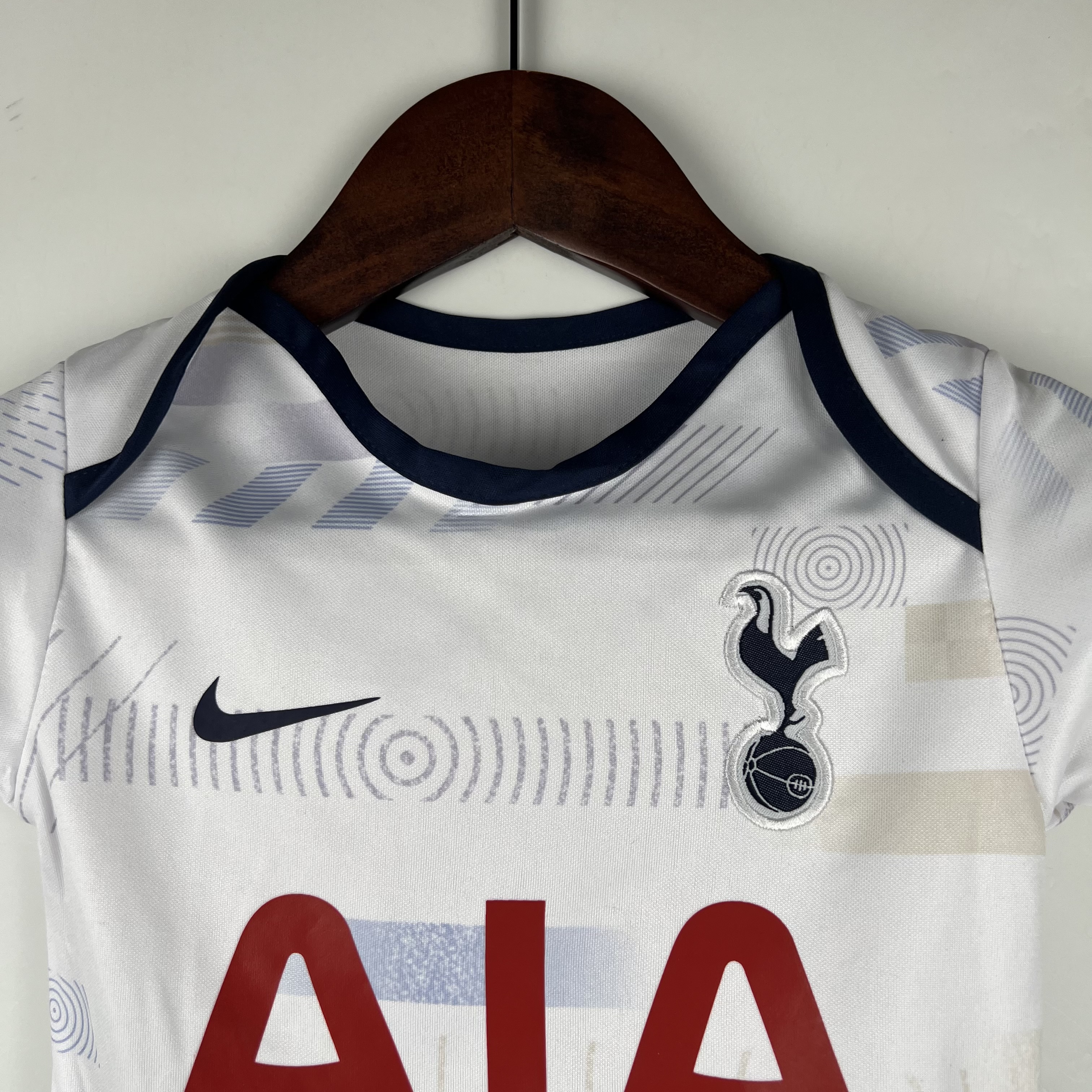 Tottenham Hotspur 23-24 Home Stadium Baby Crawling Suit - SOCCERDEALSHOP