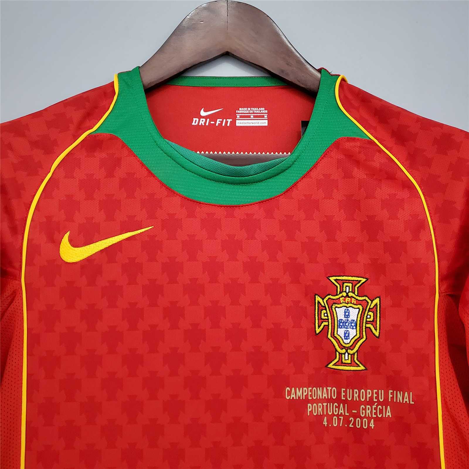 Retro Portugal 2004 Home Stadium Jersey - SOCCERDEALSHOP