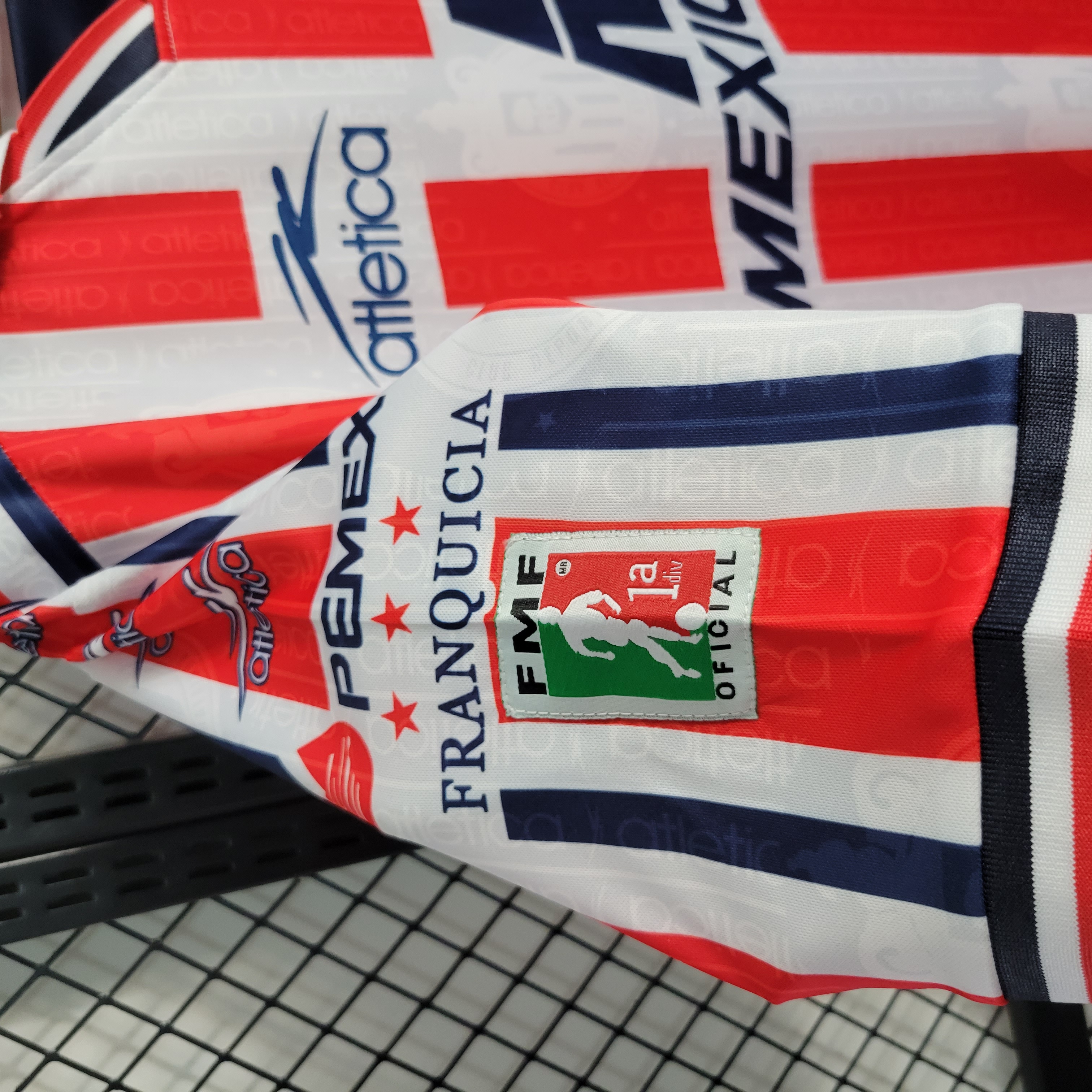 Retro Chivas de Guadalajara 06-07 Home Stadium Jersey - SOCCERDEALSHOP