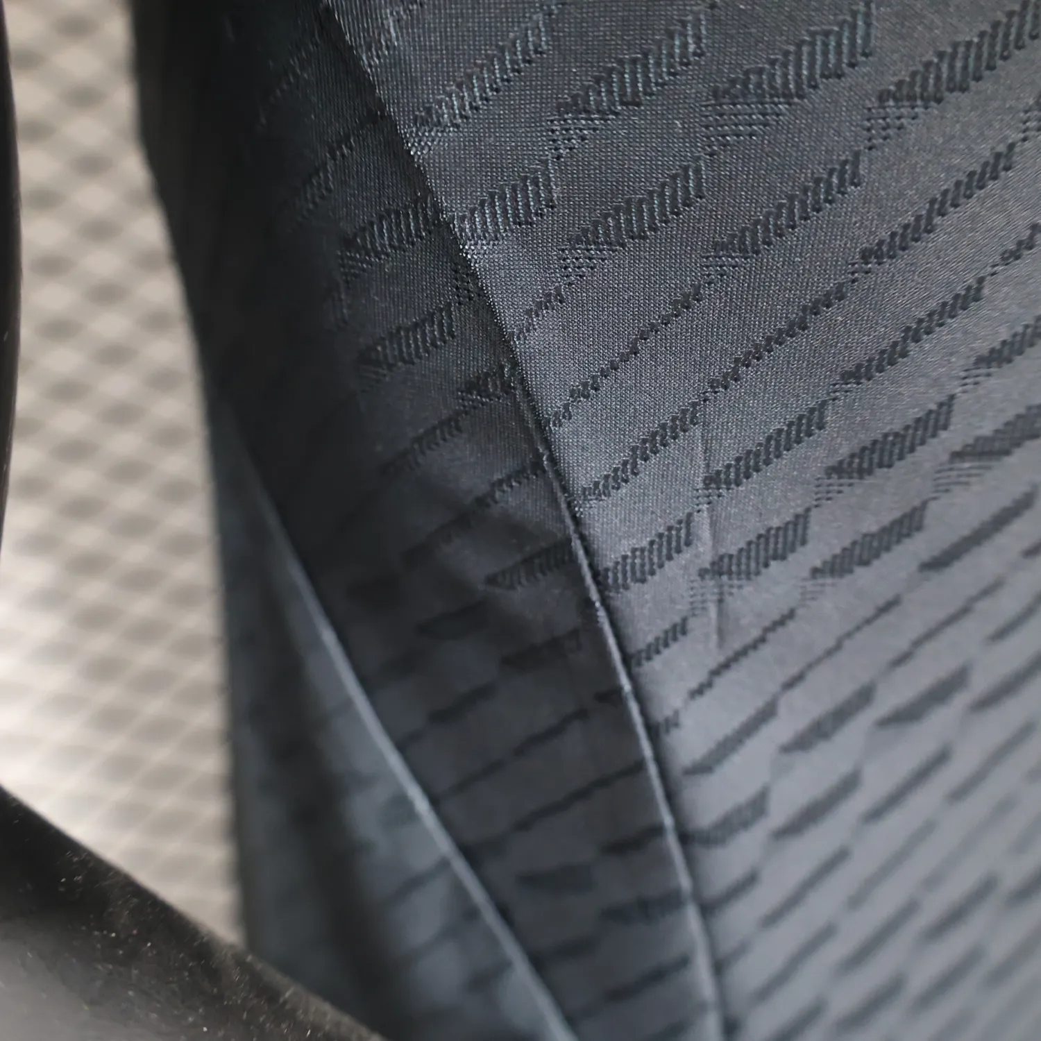 Arsenal 23-24 LOVE UNITES Pre-match Jersey - Player Version - SOCCERDEALSHOP