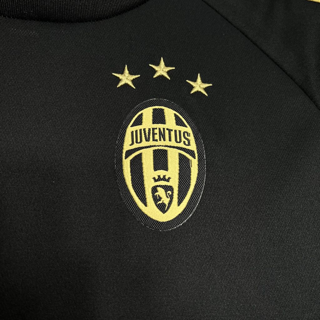 Retro Juventus 2015-16 Thrid Jersey - SOCCERDEALSHOP