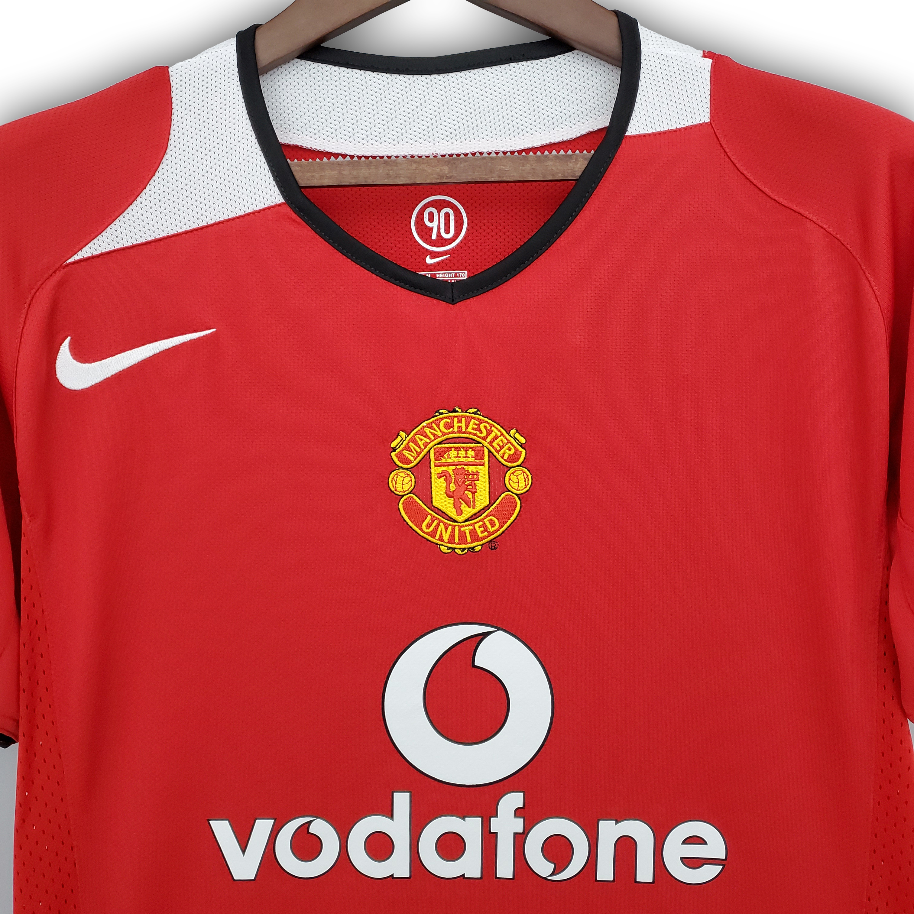 Manchester United Retro 04-06 Home Jersey - SOCCERDEALSHOP