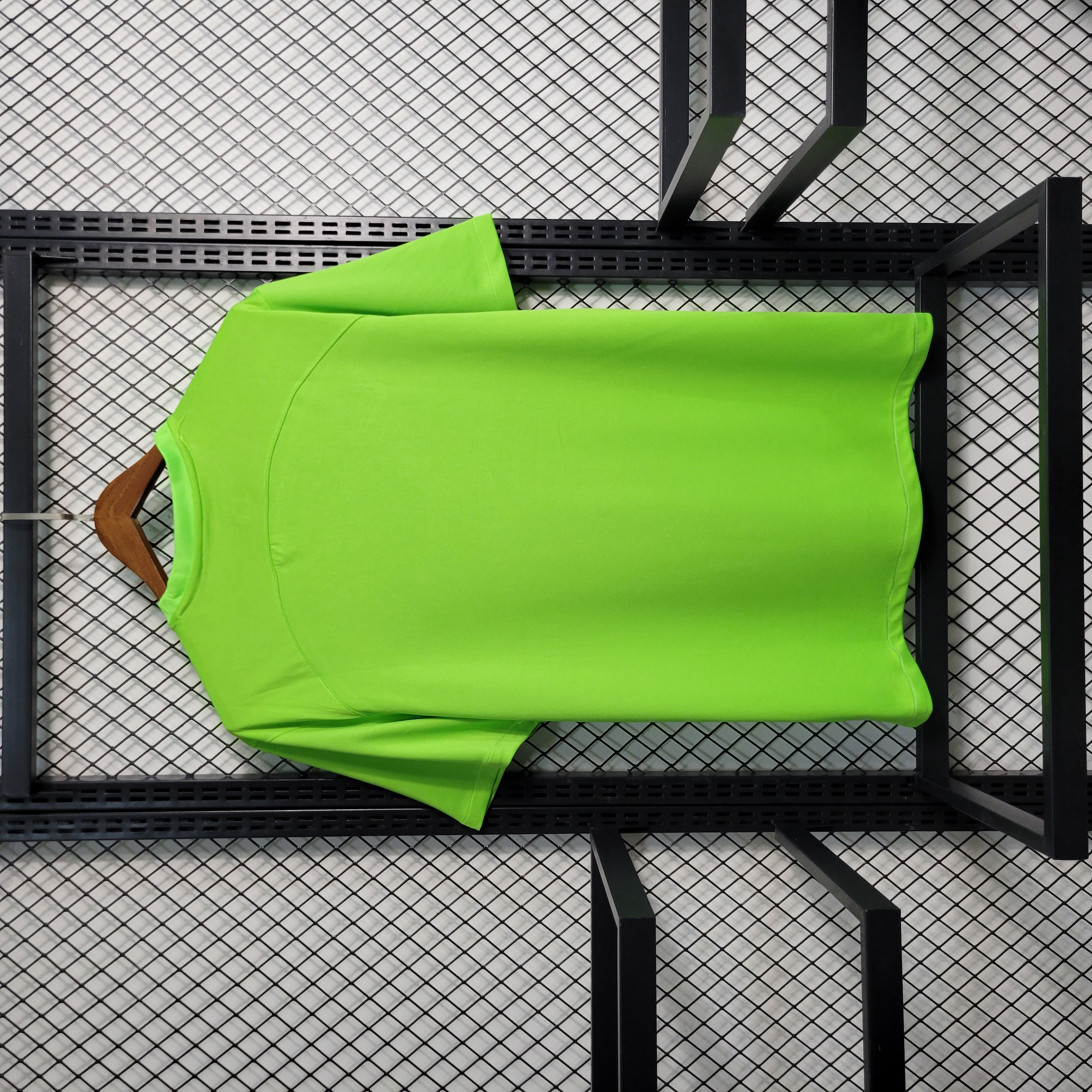 Wolfsburg 23-24 Home Jersey - Fans Version - SOCCERDEALSHOP