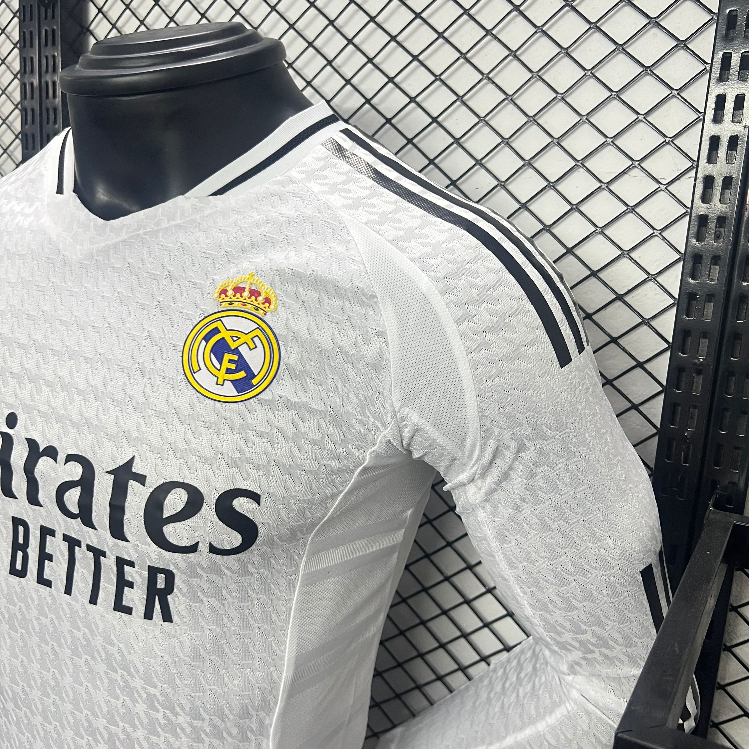 Real Madrid 24-25 Home Long Sleeve Jersey - Player Version - SOCCERDEALSHOP