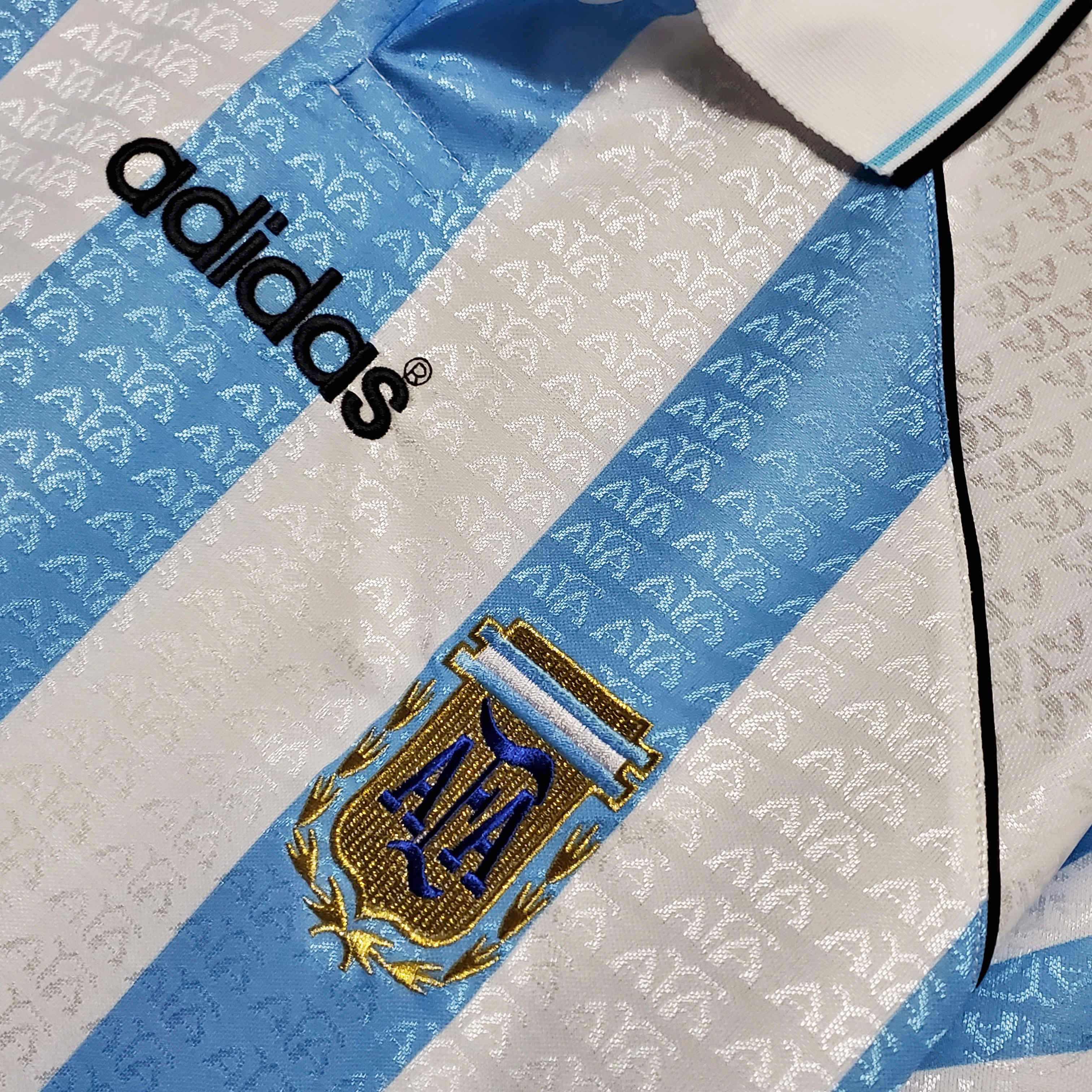 Retro Argentina 1997 Home Stadium Jersey - SOCCERDEALSHOP