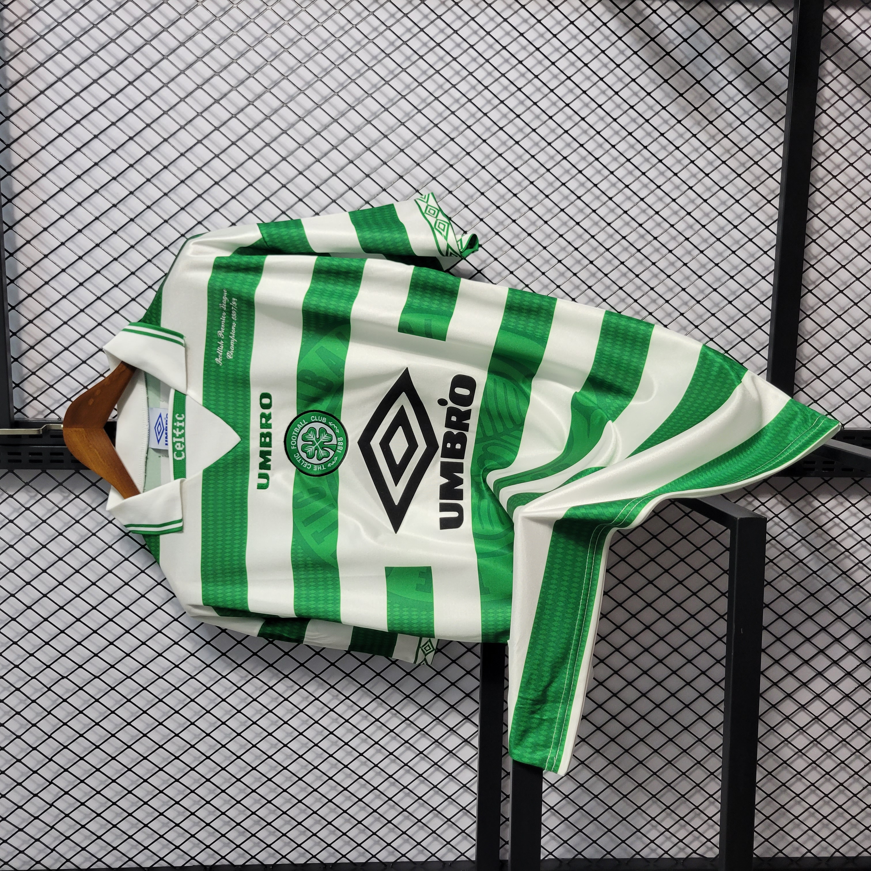 Retro Celtic 1998-99 Home Stadium Jersey - SOCCERDEALSHOP