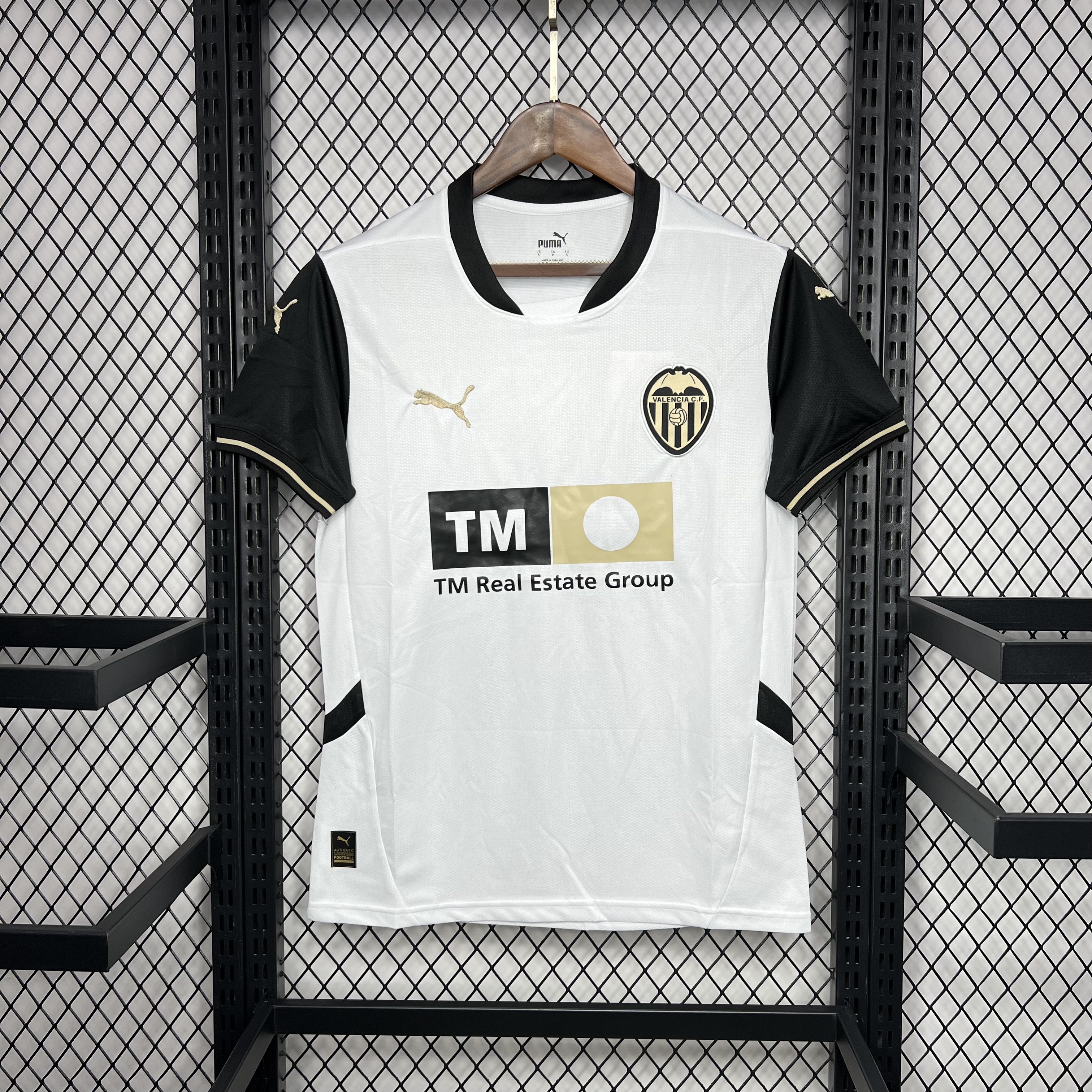 Valencia 24-25 Home Stadium Jersey - Fans Version - SOCCERDEALSHOP