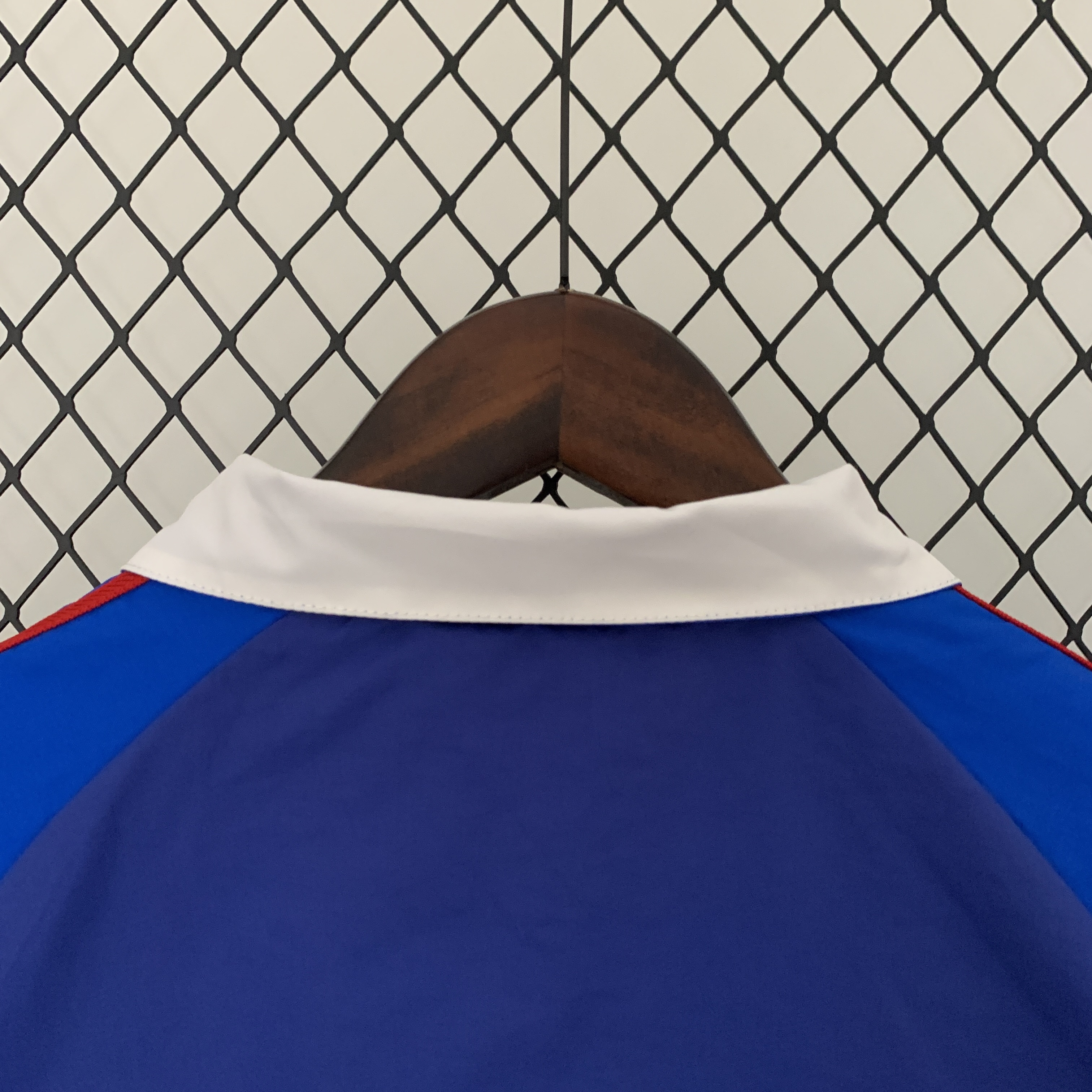 Italy 23-24 Double Sided Windbreaker - Blue & White - SOCCERDEALSHOP