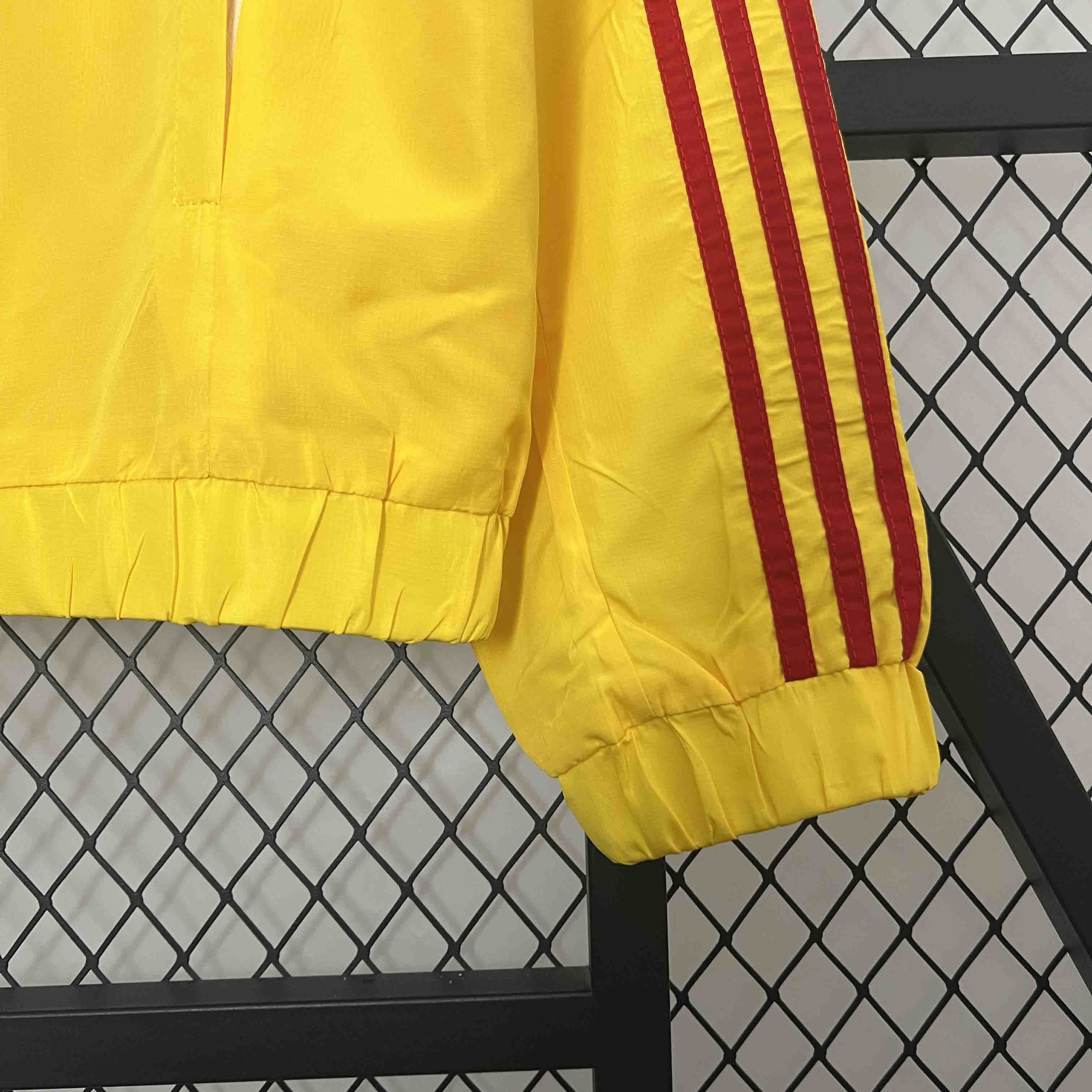 Colombia 2024 Yellow Windbreaker - SOCCERDEALSHOP
