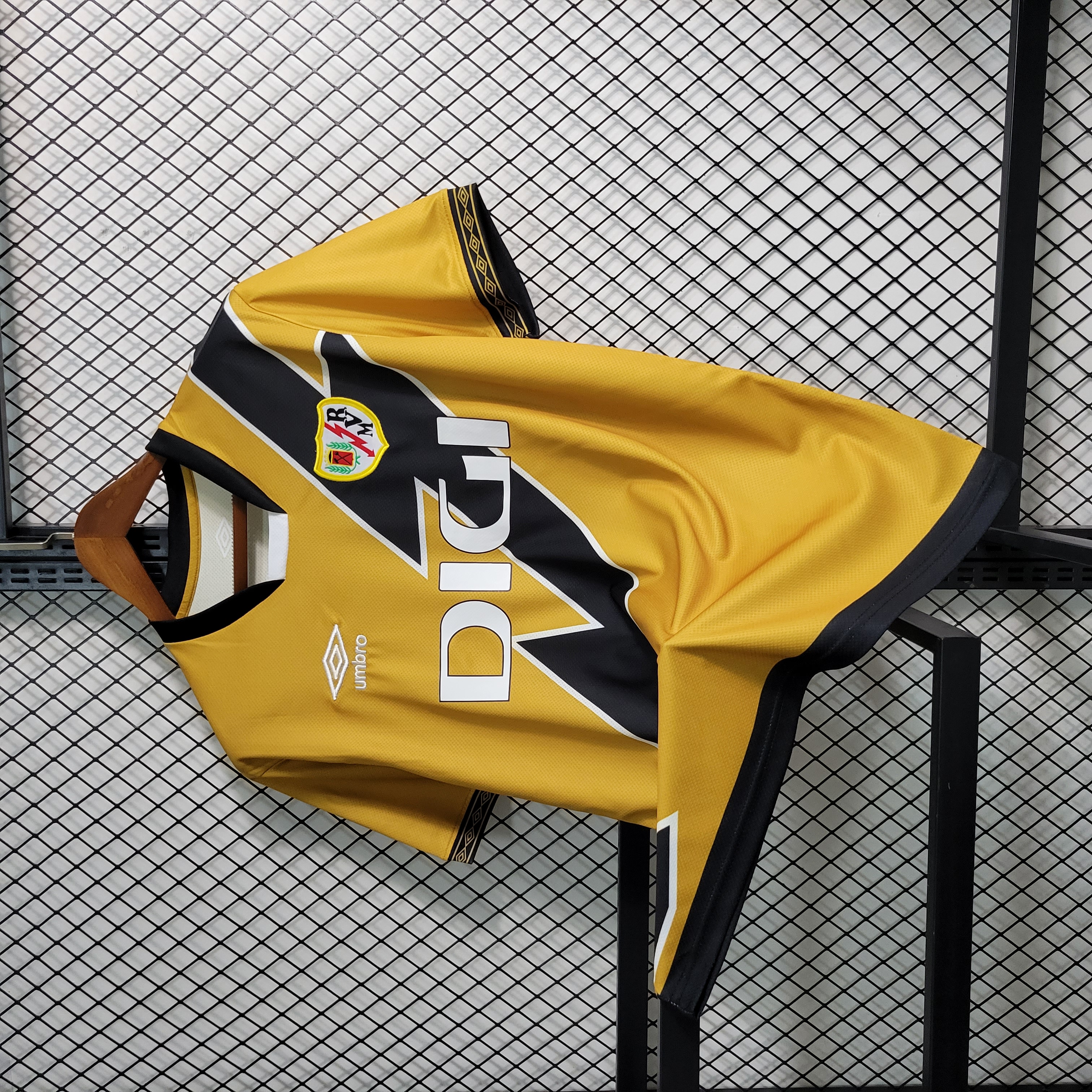 Rayo Vallecano 23-24 Third Jersey - Fans Version - SOCCERDEALSHOP