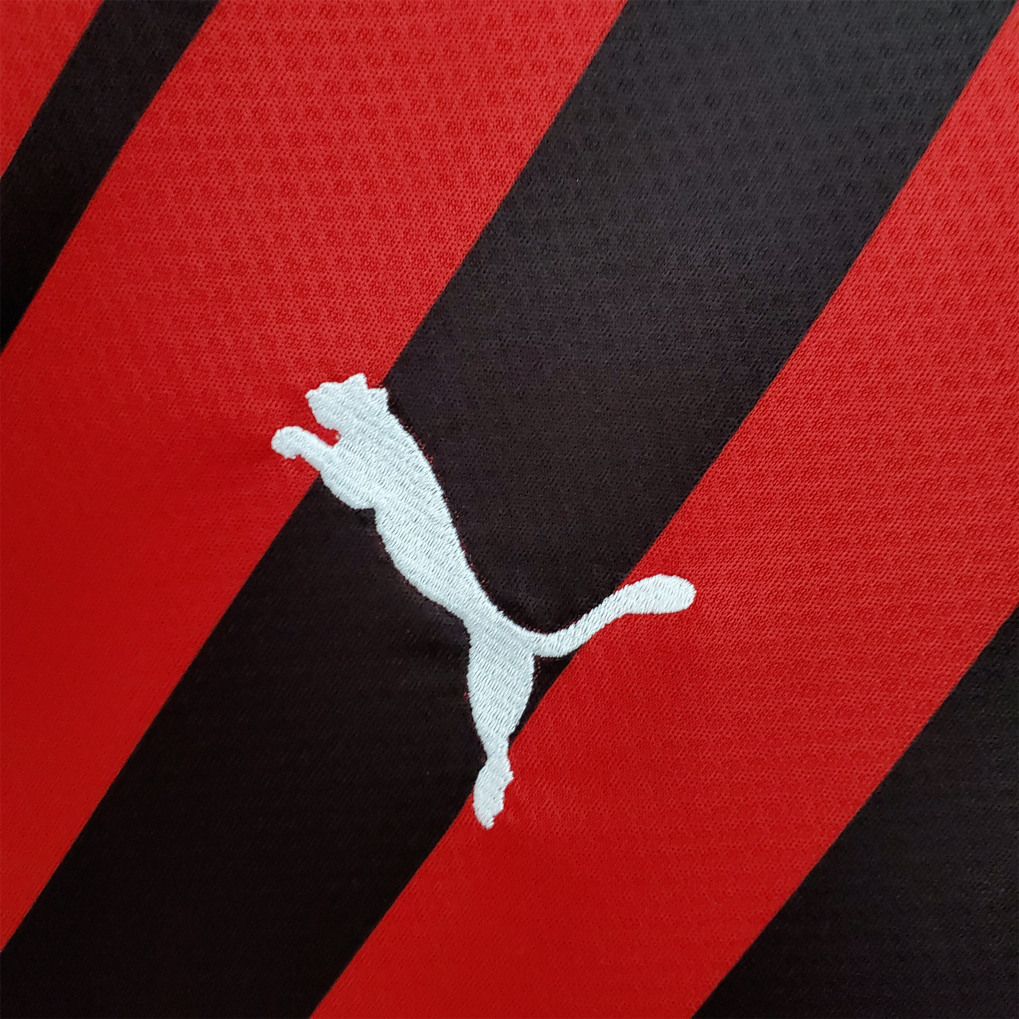 Retro AC Milan 2021-22 Home Stadium Jersey - SOCCERDEALSHOP