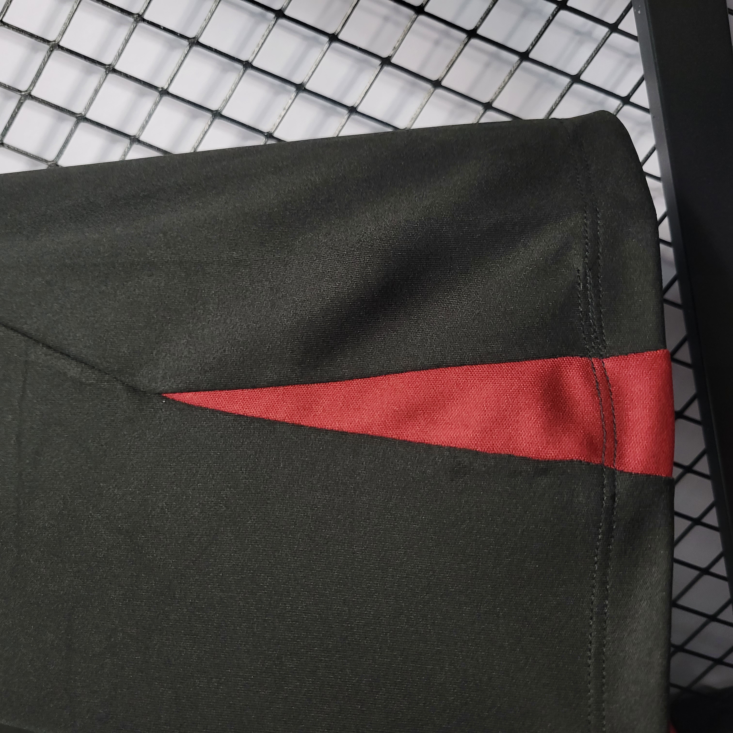 Portugal 22-23 Black Training Jersey - Fans Version - SOCCERDEALSHOP