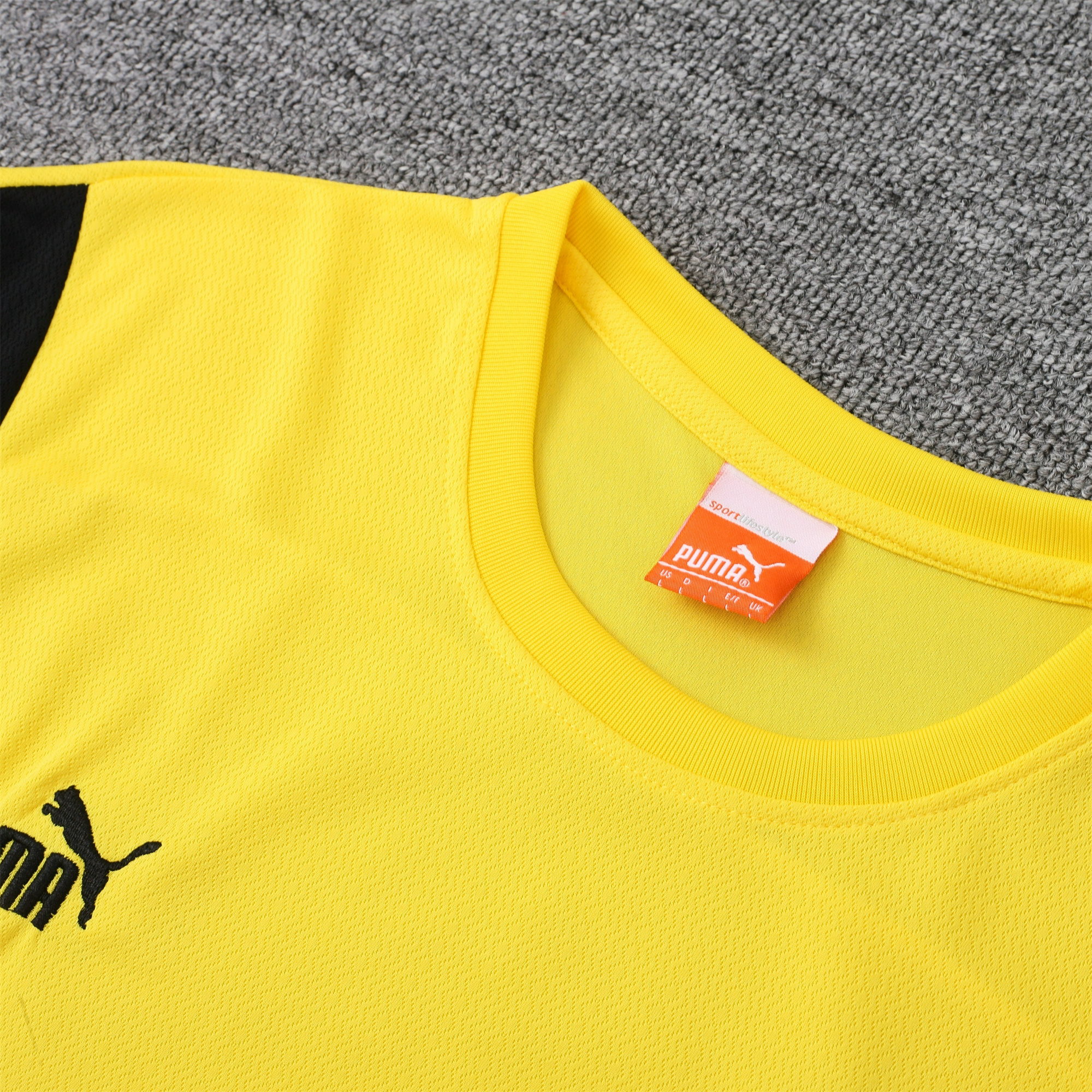 Dortmund 23-24 Short-Sleeve Training Set - Yellow - SOCCERDEALSHOP