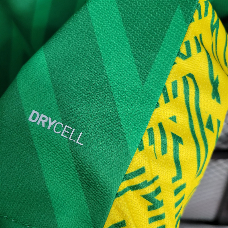 Manchester City 23-24 Green Goalkeeper Jersey - Fans Version - SOCCERDEALSHOP