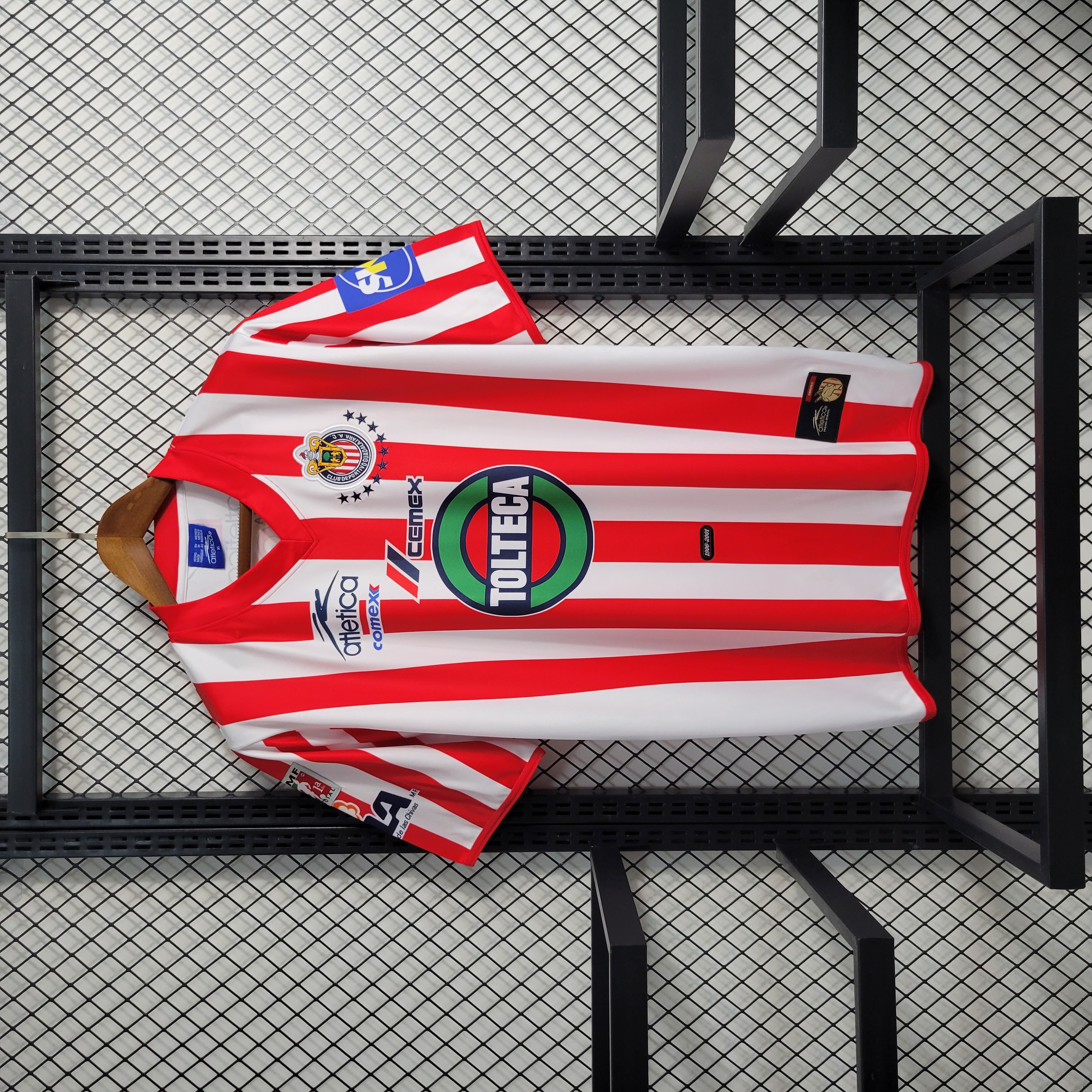 Retro Chivas de Guadalajara 01-02 Home Stadium Jersey - SOCCERDEALSHOP